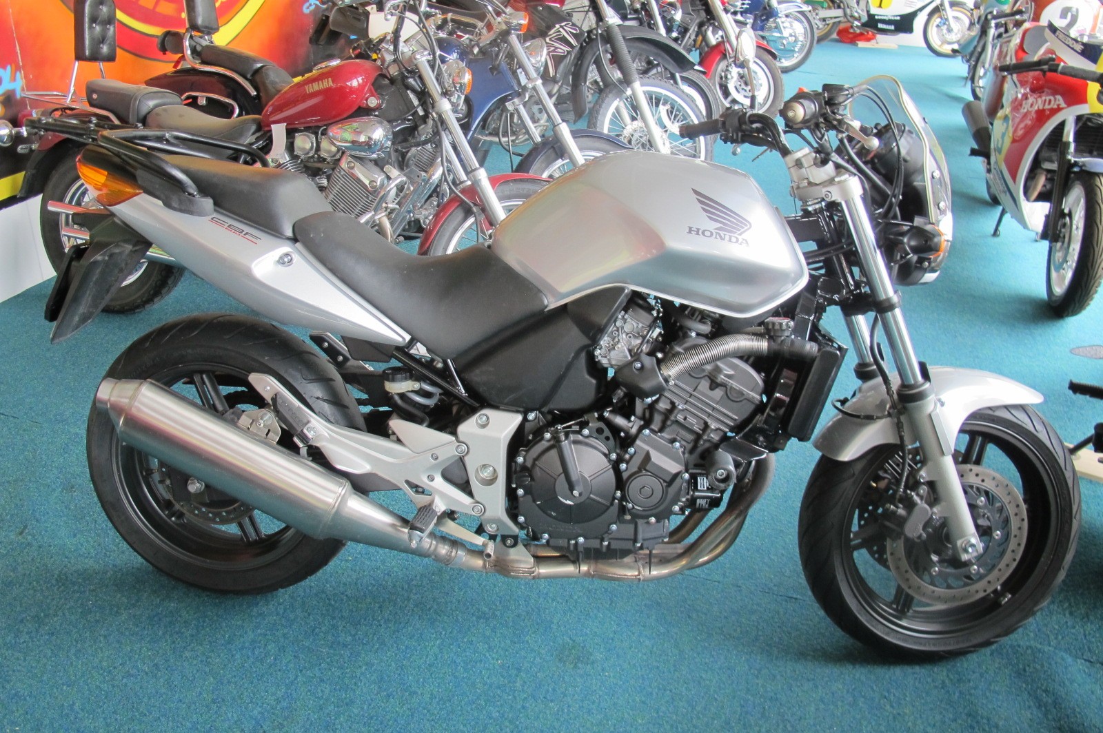 HONDA CBF 600 N Standard-image-6