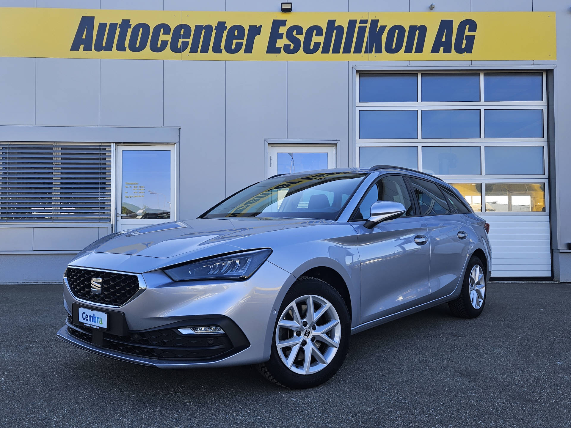 SEAT Leon ST 2.0 TDI Style DSG* Navi * Abstandsregeltempomat ACC *