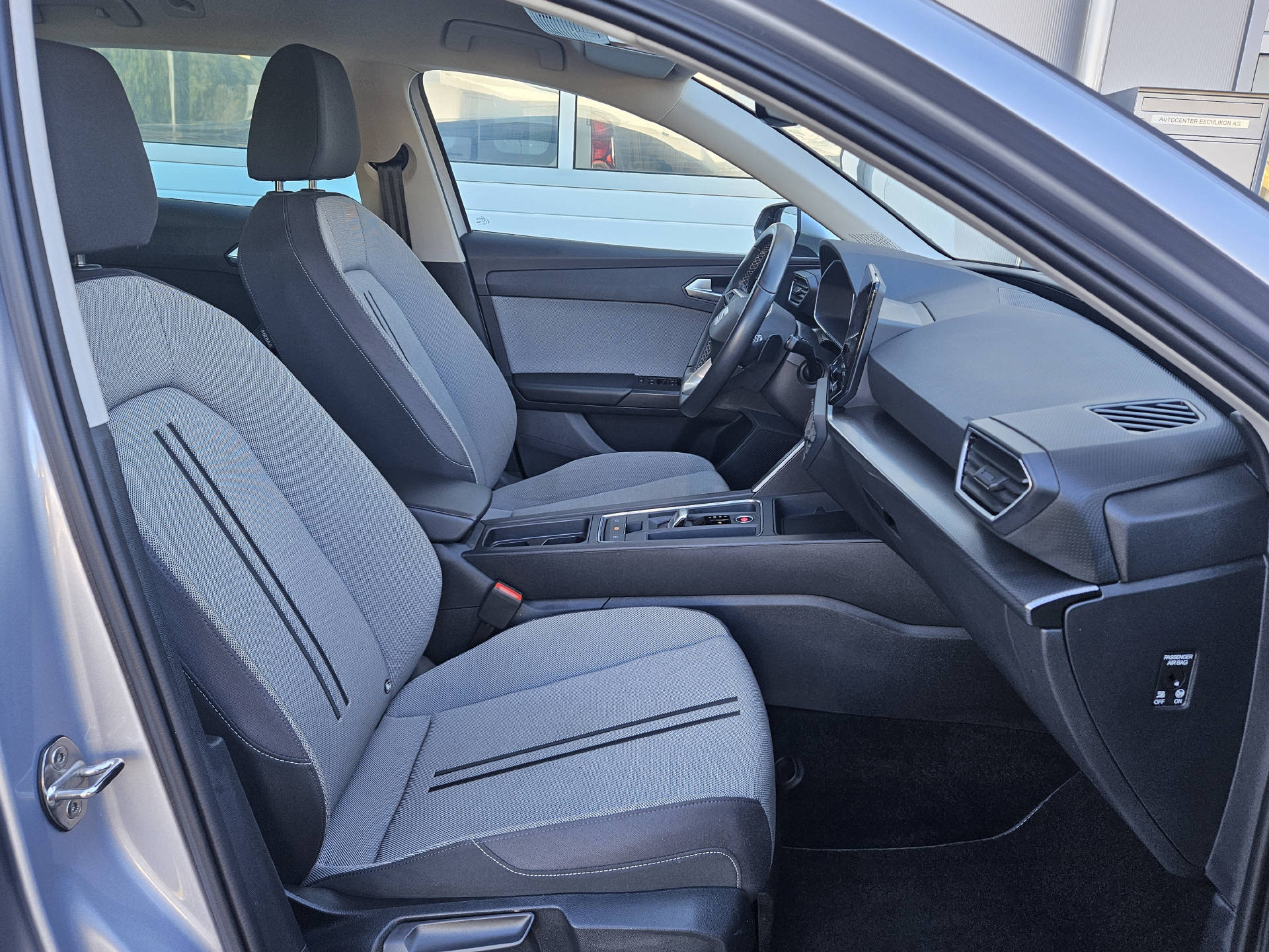 SEAT Leon ST 2.0 TDI Style DSG* Navi * Abstandsregeltempomat ACC *-image-20