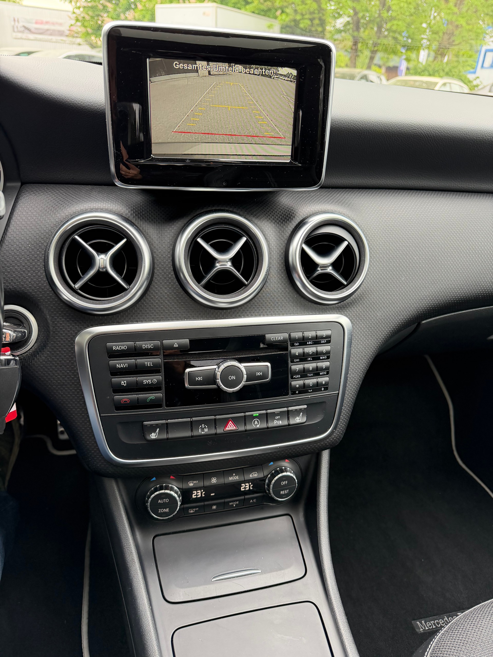 MERCEDES-BENZ A 220 CDI Urban 4Matic 7G-DCT-image-9