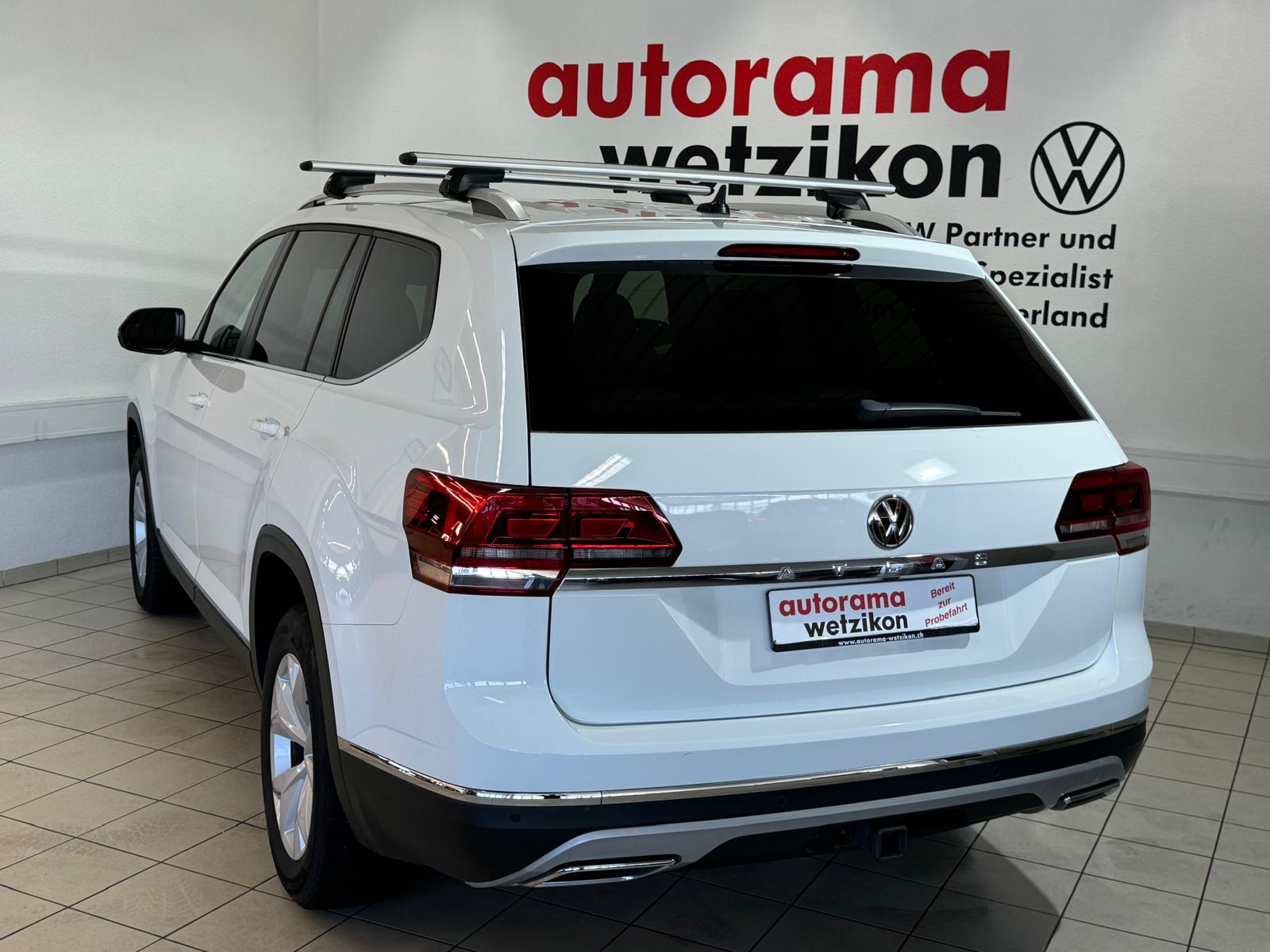 VW Atlas 3.6 FSI Highline 4-Motion-showroom-element-3