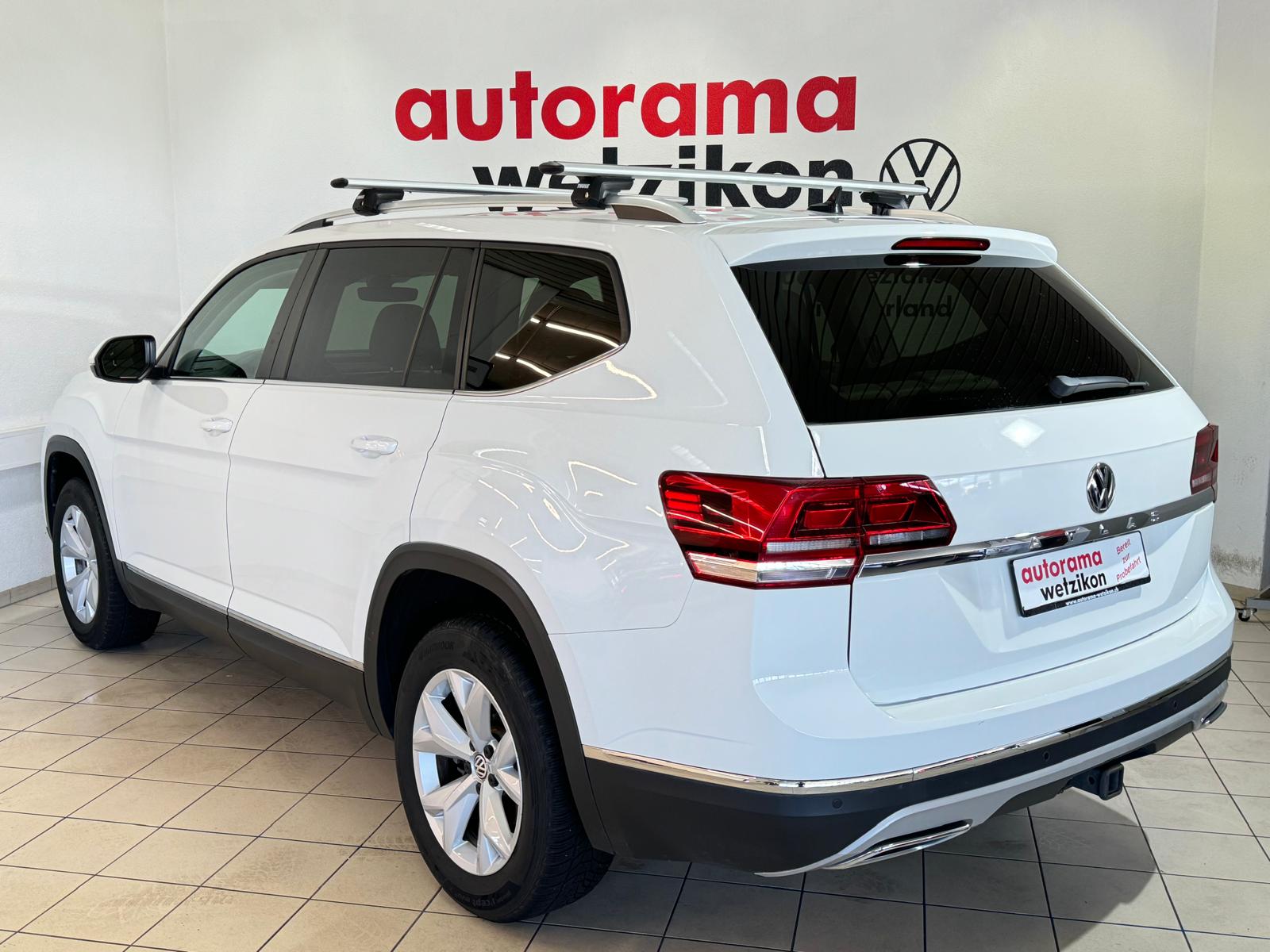 VW Atlas 3.6 FSI Highline 4-Motion-showroom-element-2