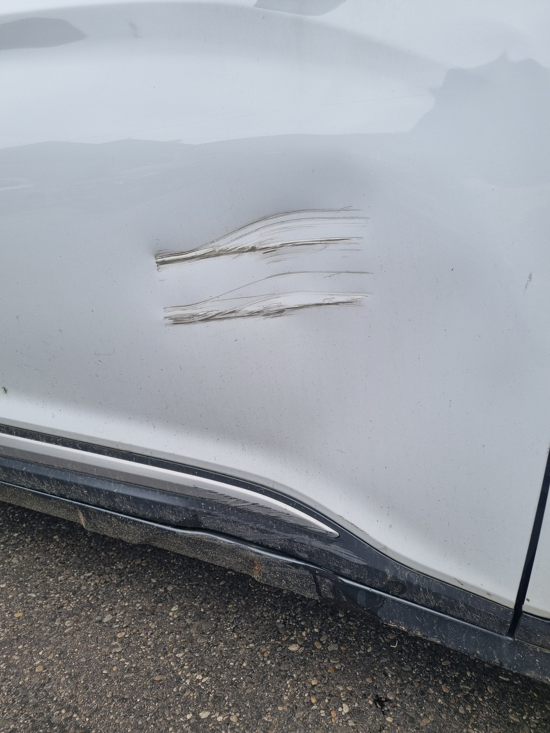 HYUNDAI Kona 1.6 GDi HEV Vertex DCT-image-4
