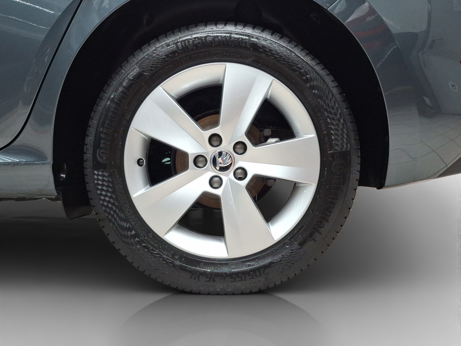 SKODA Scala 1.5 TSI ACT Ambition DSG-image-15