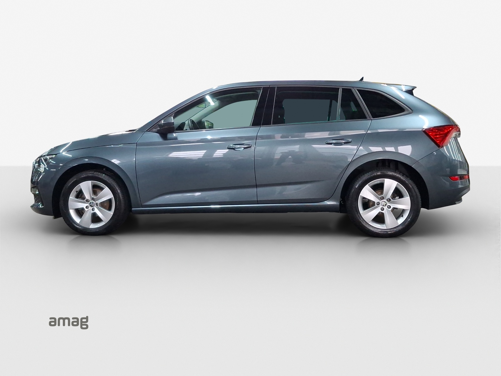 SKODA Scala 1.5 TSI ACT Ambition DSG-image-1