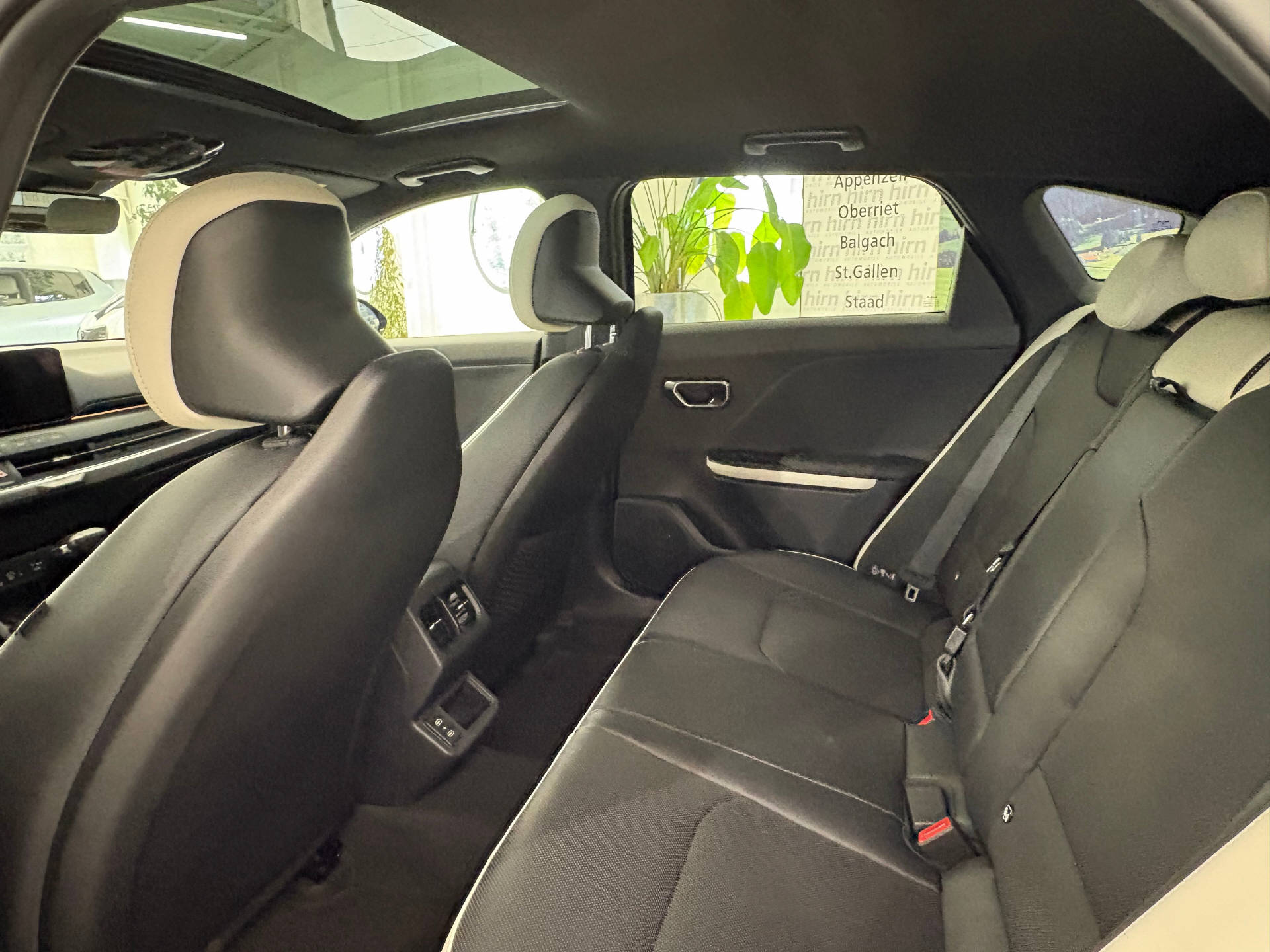 KIA K4 1.6 T-GDi GT-Line-image-9