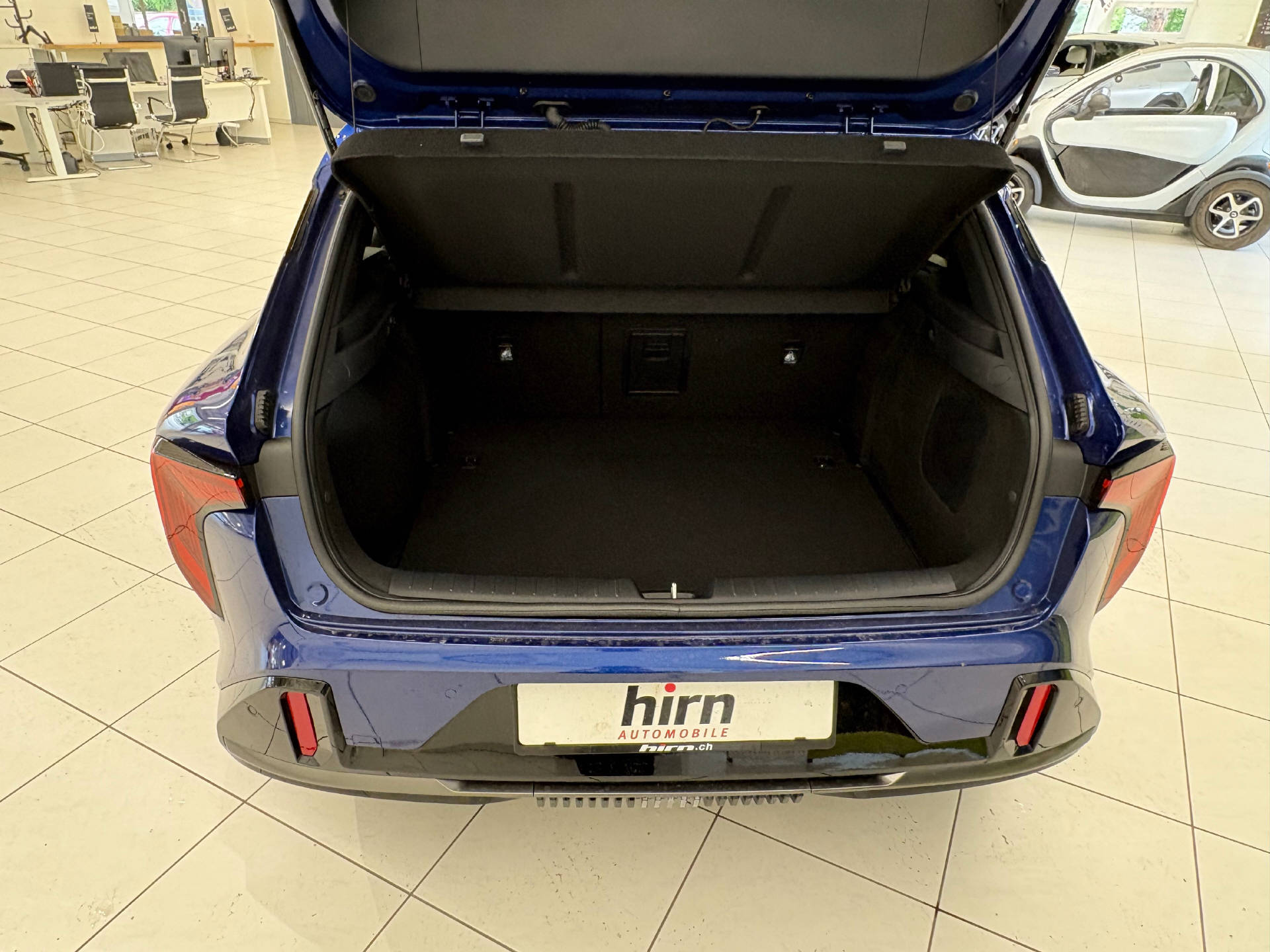 KIA K4 1.6 T-GDi GT-Line-image-10