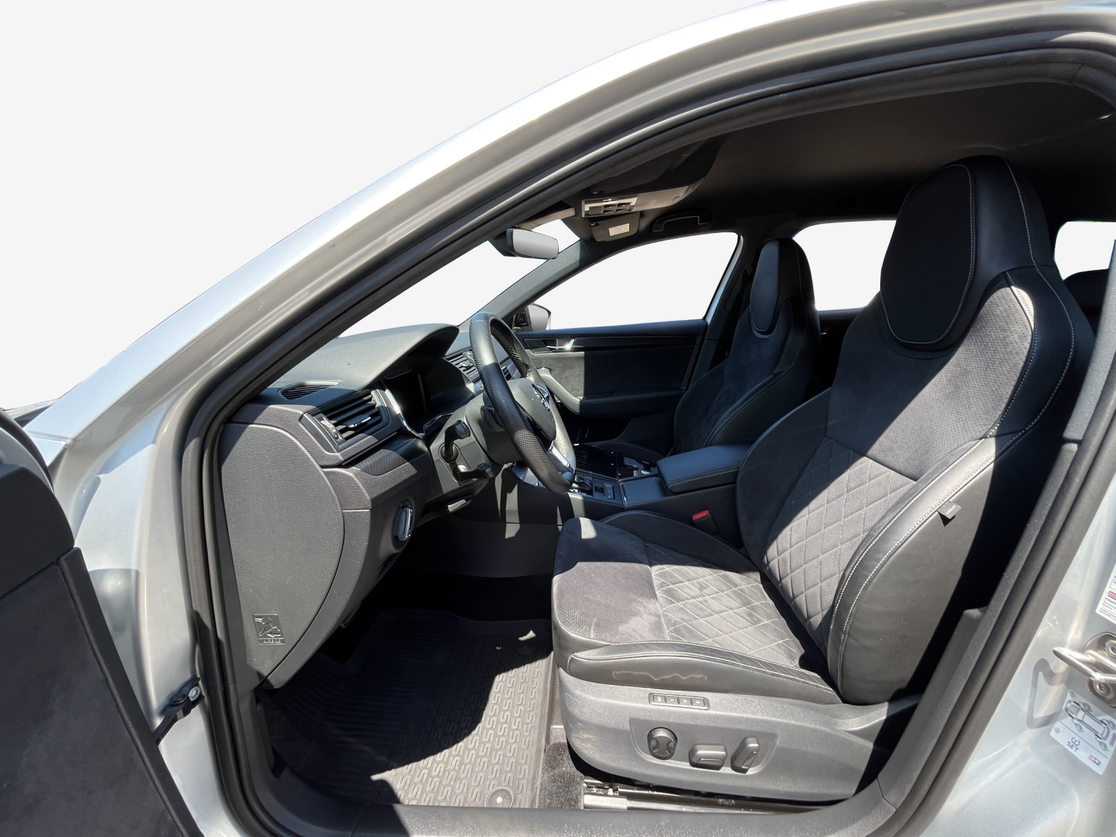 SKODA Superb 1.4 TSI Sport Line PHEV DSG-image-7