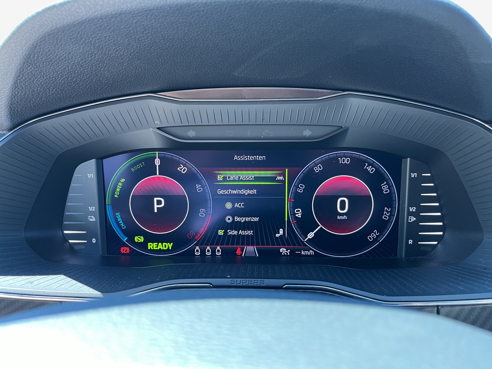 SKODA Superb 1.4 TSI Sport Line PHEV DSG-image-13