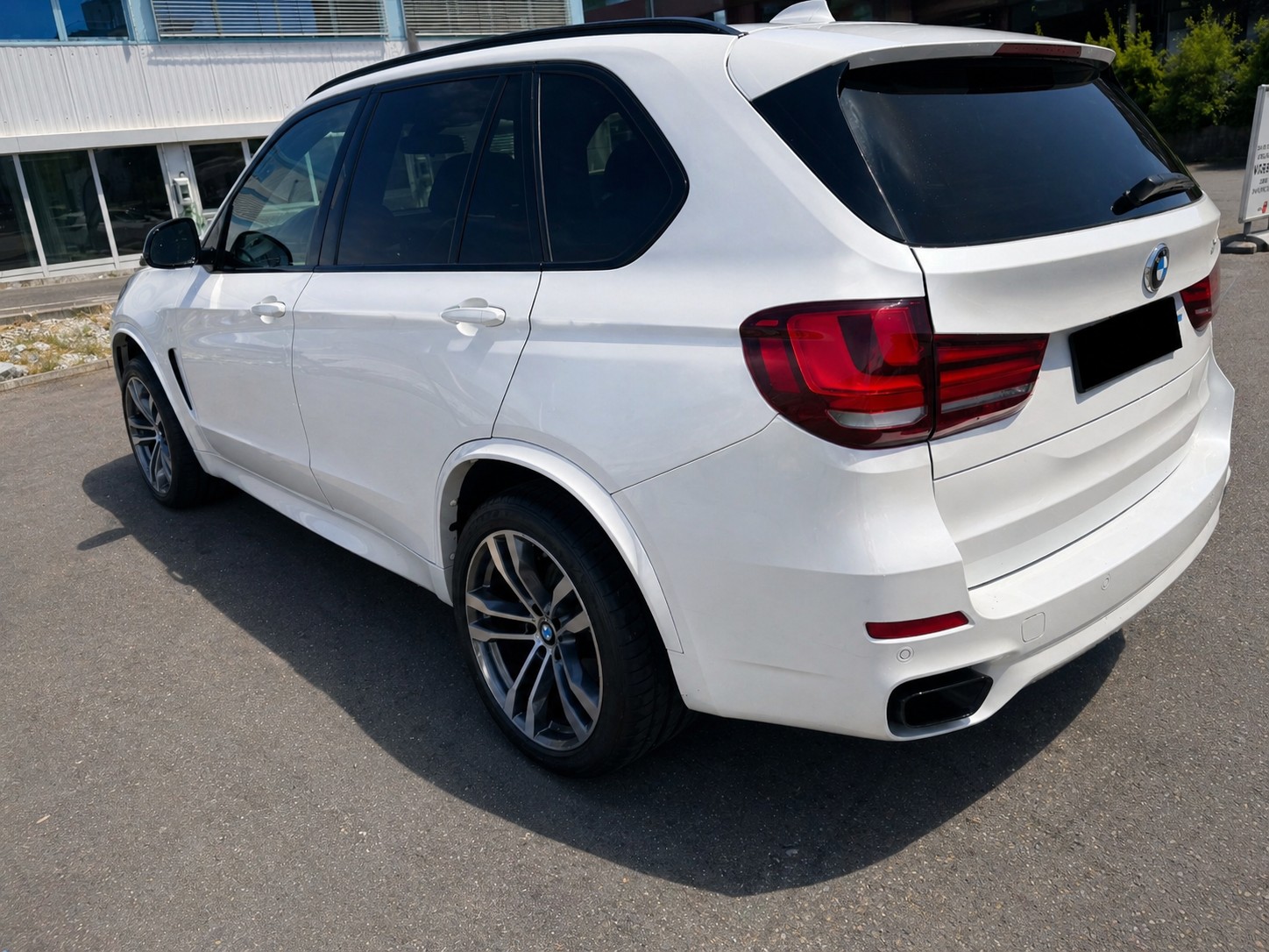 BMW M50d-image-3