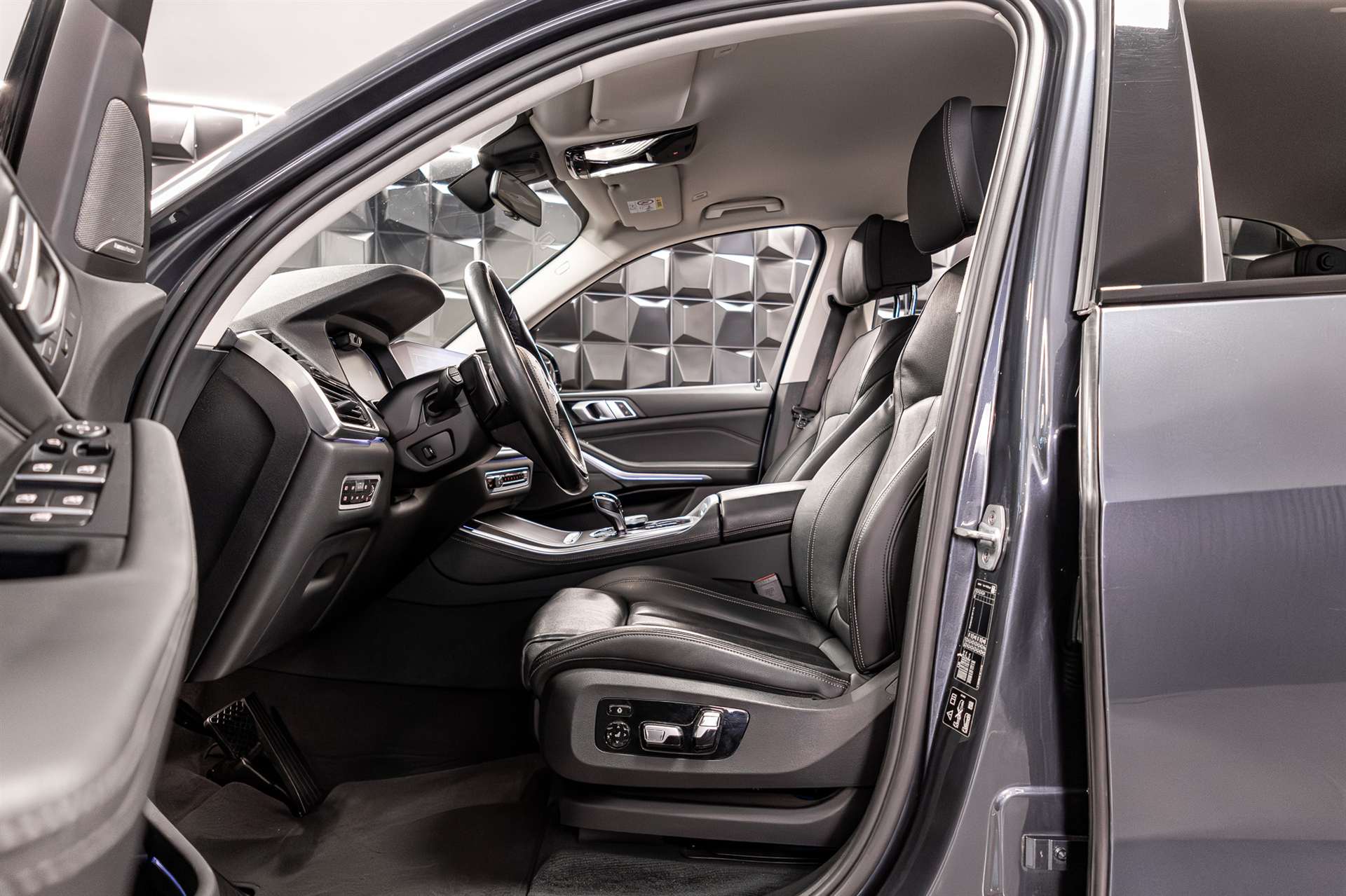 BMW X5 xDrive 30d Steptronic-image-11
