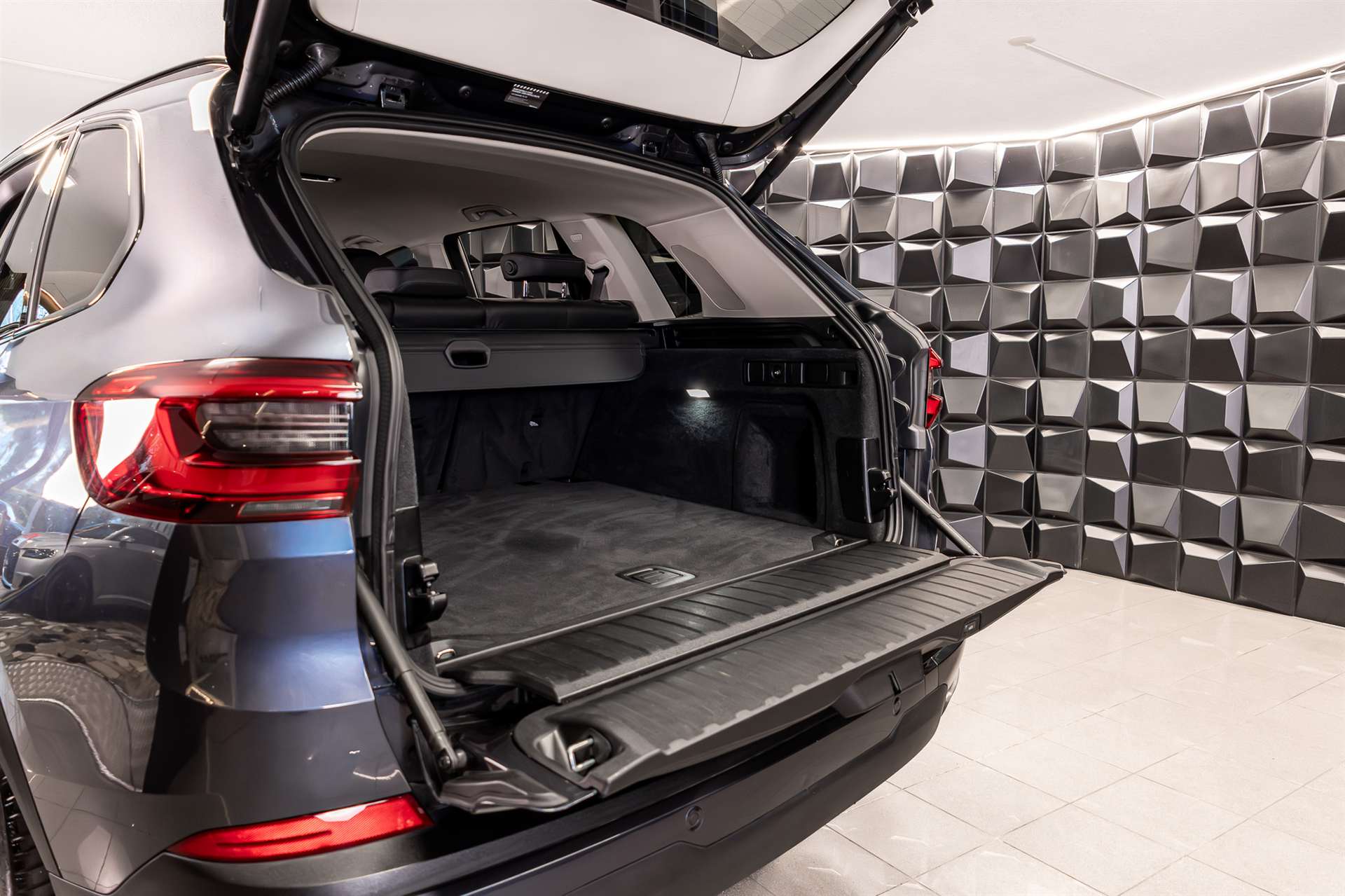 BMW X5 xDrive 30d Steptronic-image-25