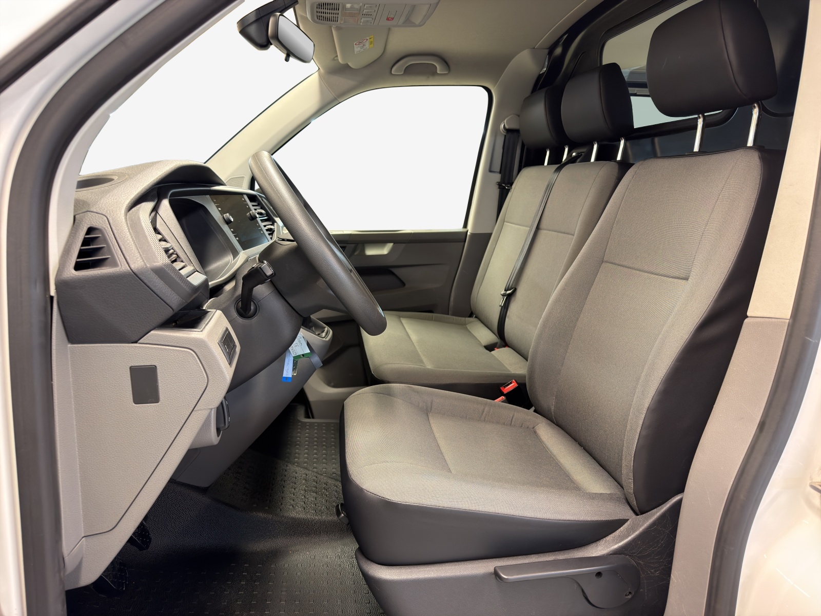 VW T6.1 2.0 TDI 4Motion-image-7