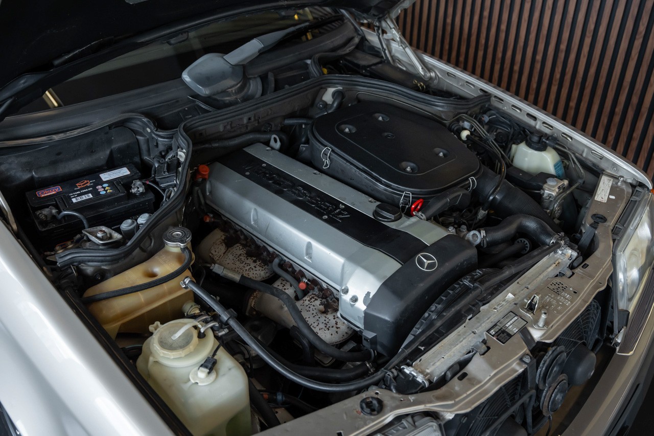 MERCEDES-BENZ 300 TE-24-image-30