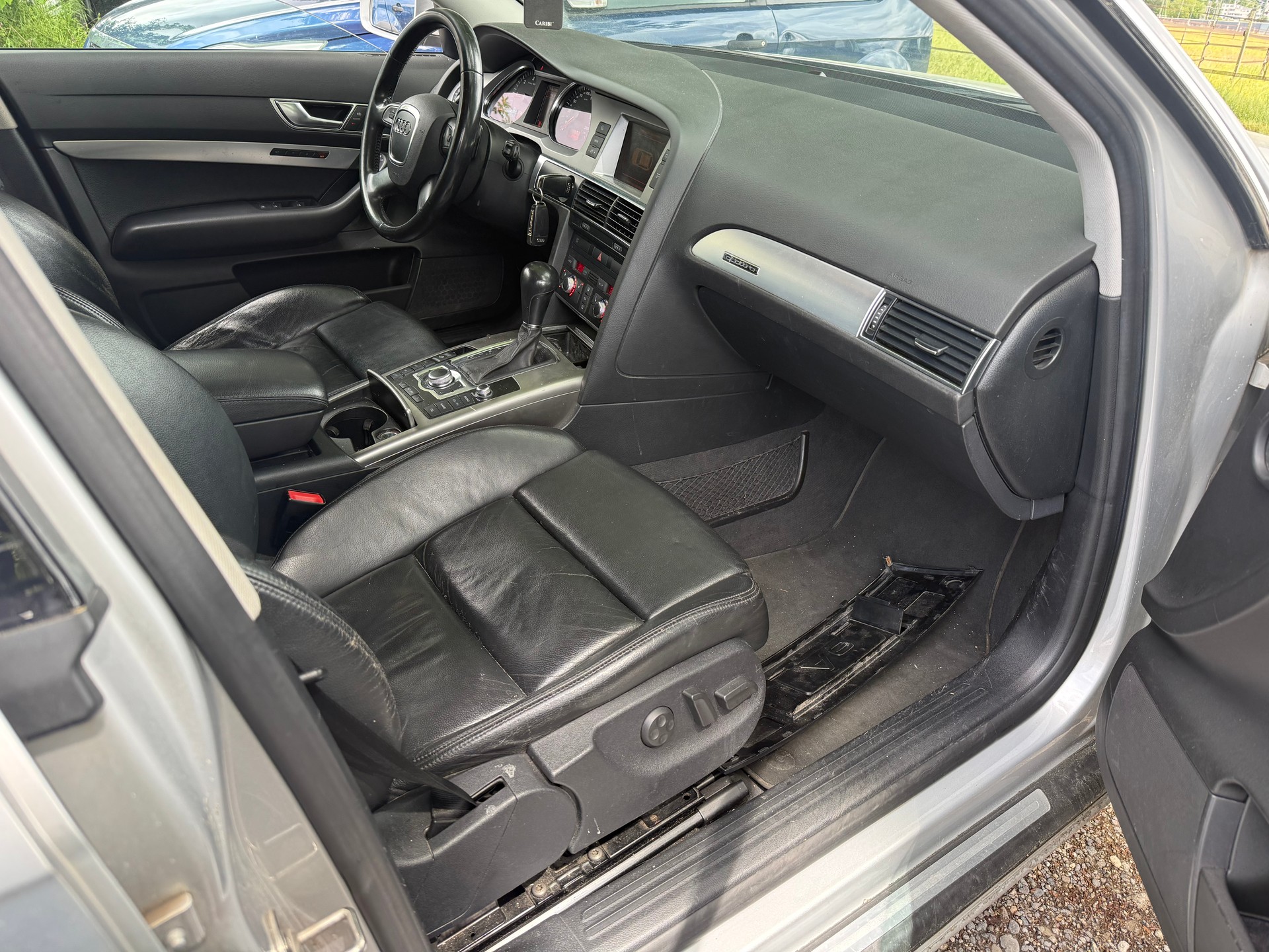 AUDI A6 Avant 2.7 V6 TDI quattro tiptronic-image-9
