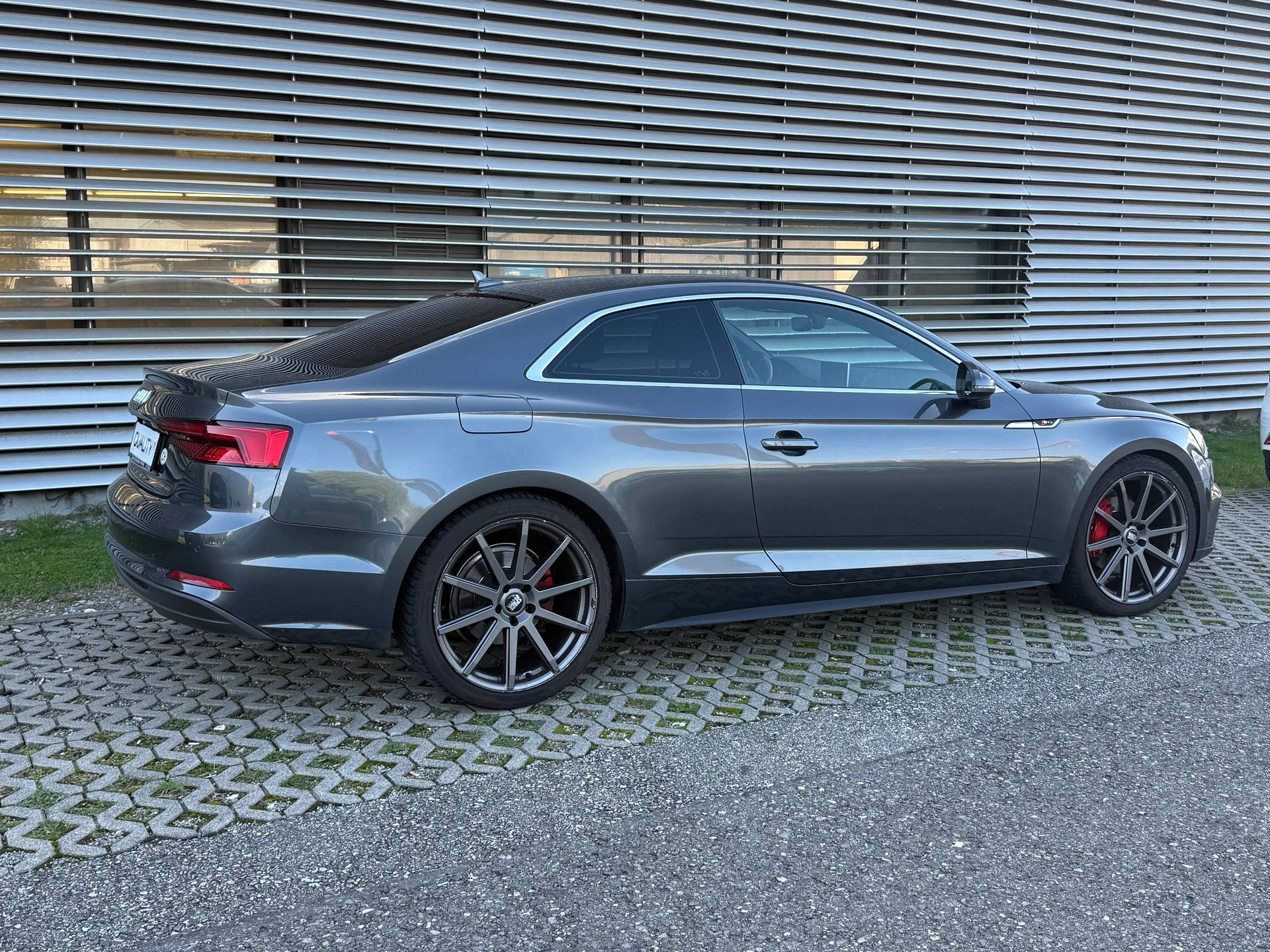 AUDI A5 Coupé 2.0 TDI Design S-tronic S-LINE-image-8