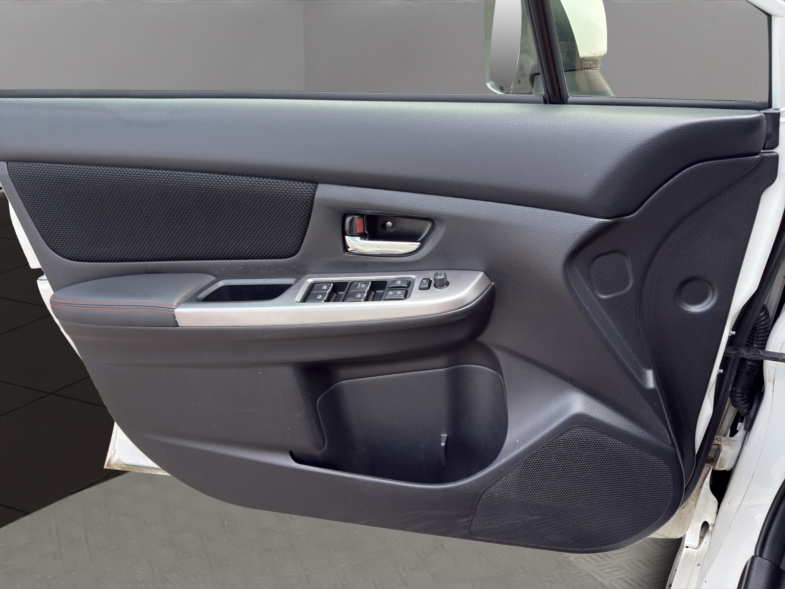 SUBARU XV 2.0 Swiss One AWD CVT-image-11