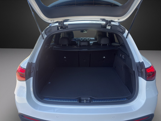 MERCEDES-BENZ GLC 200 4Matic 9G-Tronic-image-10