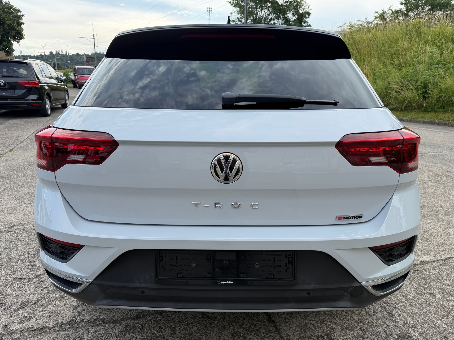 VW T-Roc 2.0 TSI Sport DSG 4Motion-image-3