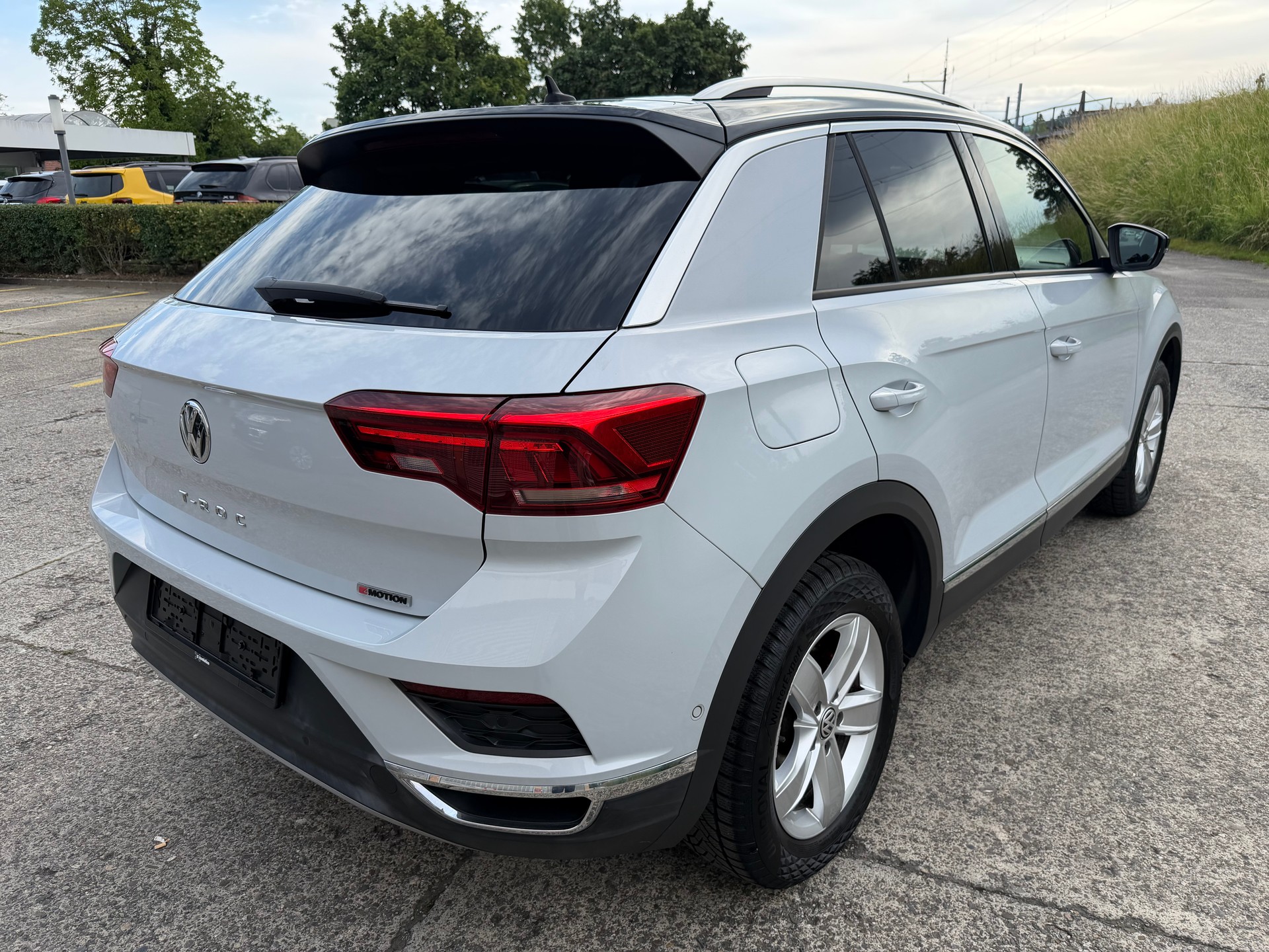 VW T-Roc 2.0 TSI Sport DSG 4Motion-image-4