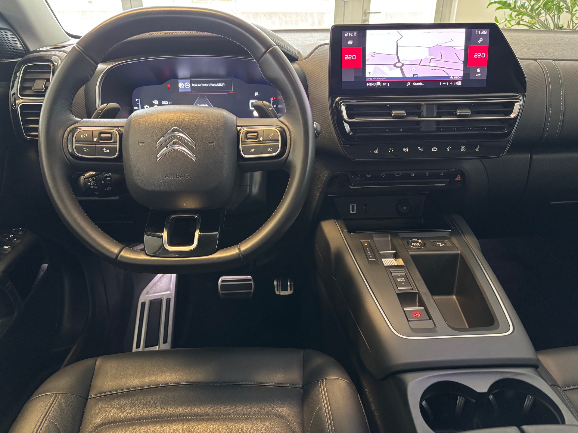 CITROEN C5 Aircross 1.2i PureTech Shine Pack EAT8-image-12