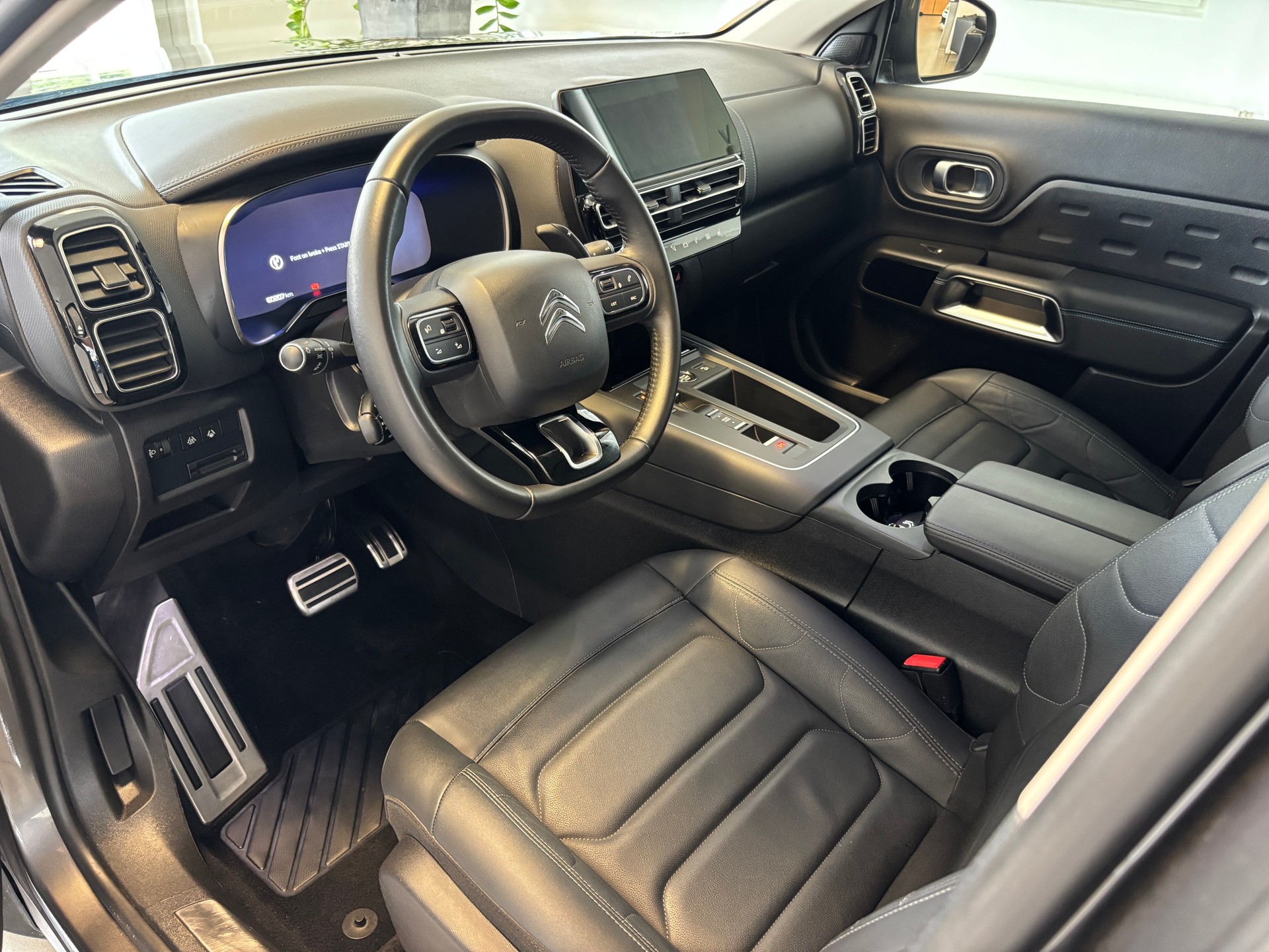 CITROEN C5 Aircross 1.2i PureTech Shine Pack EAT8-image-4