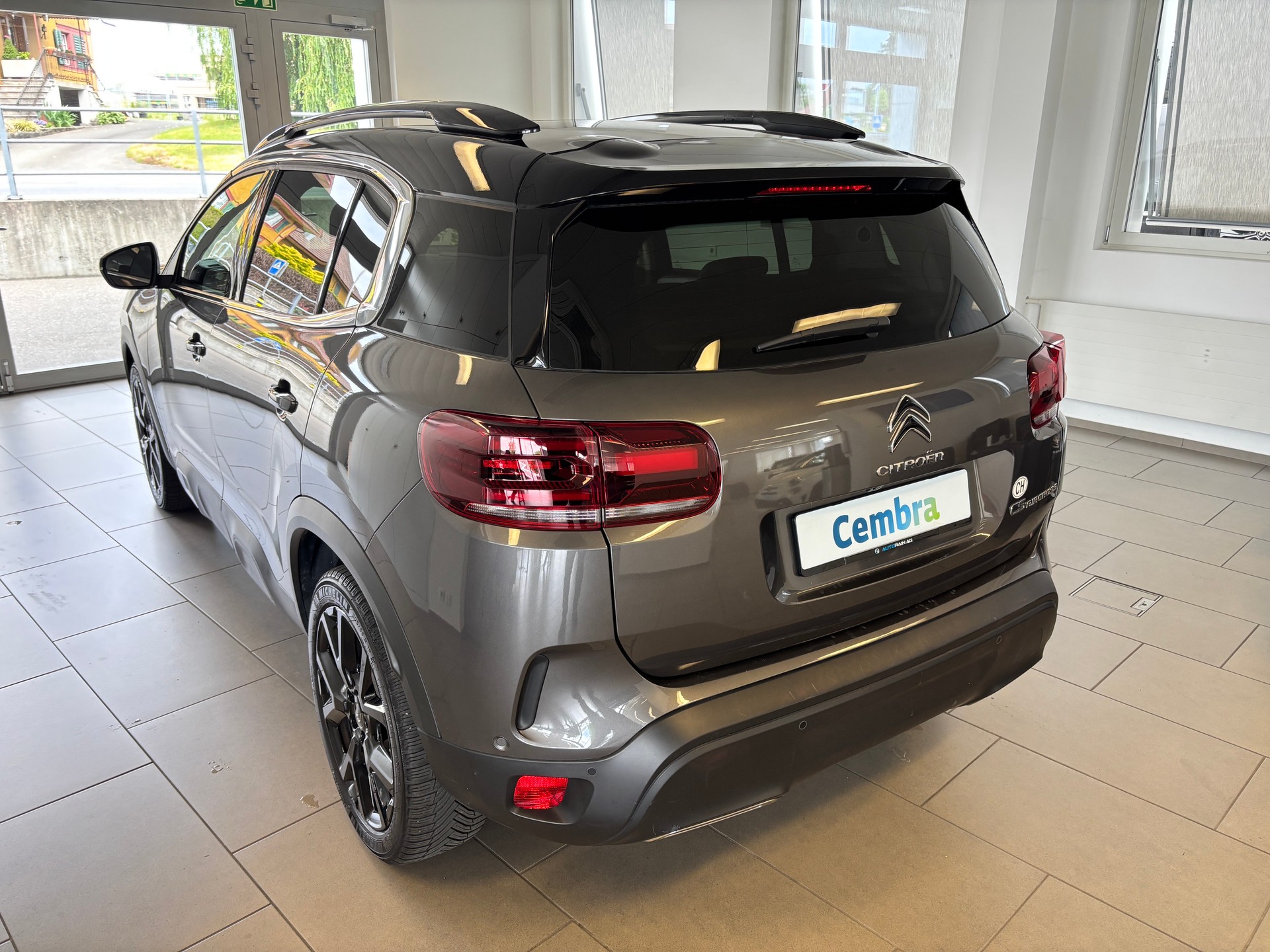 CITROEN C5 Aircross 1.2i PureTech Shine Pack EAT8-showroom-element-3