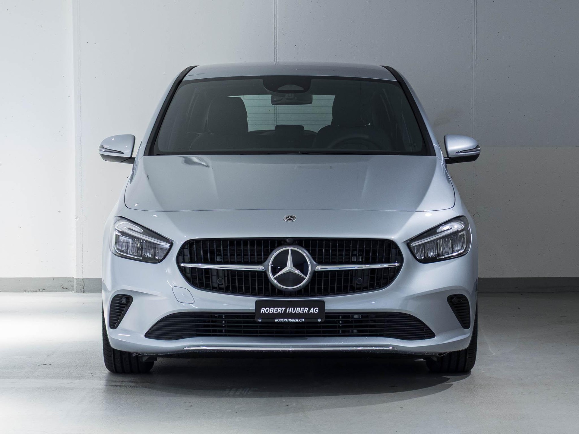 MERCEDES-BENZ B 200-image-2