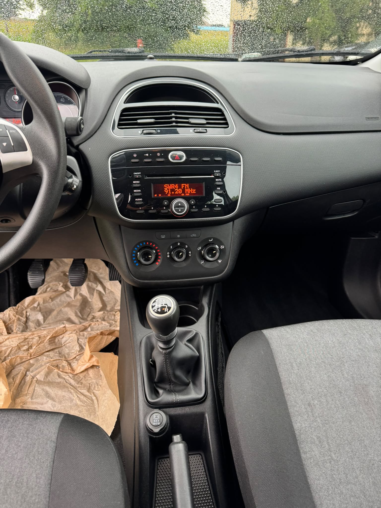 FIAT Punto 1.2 Pop-image-11