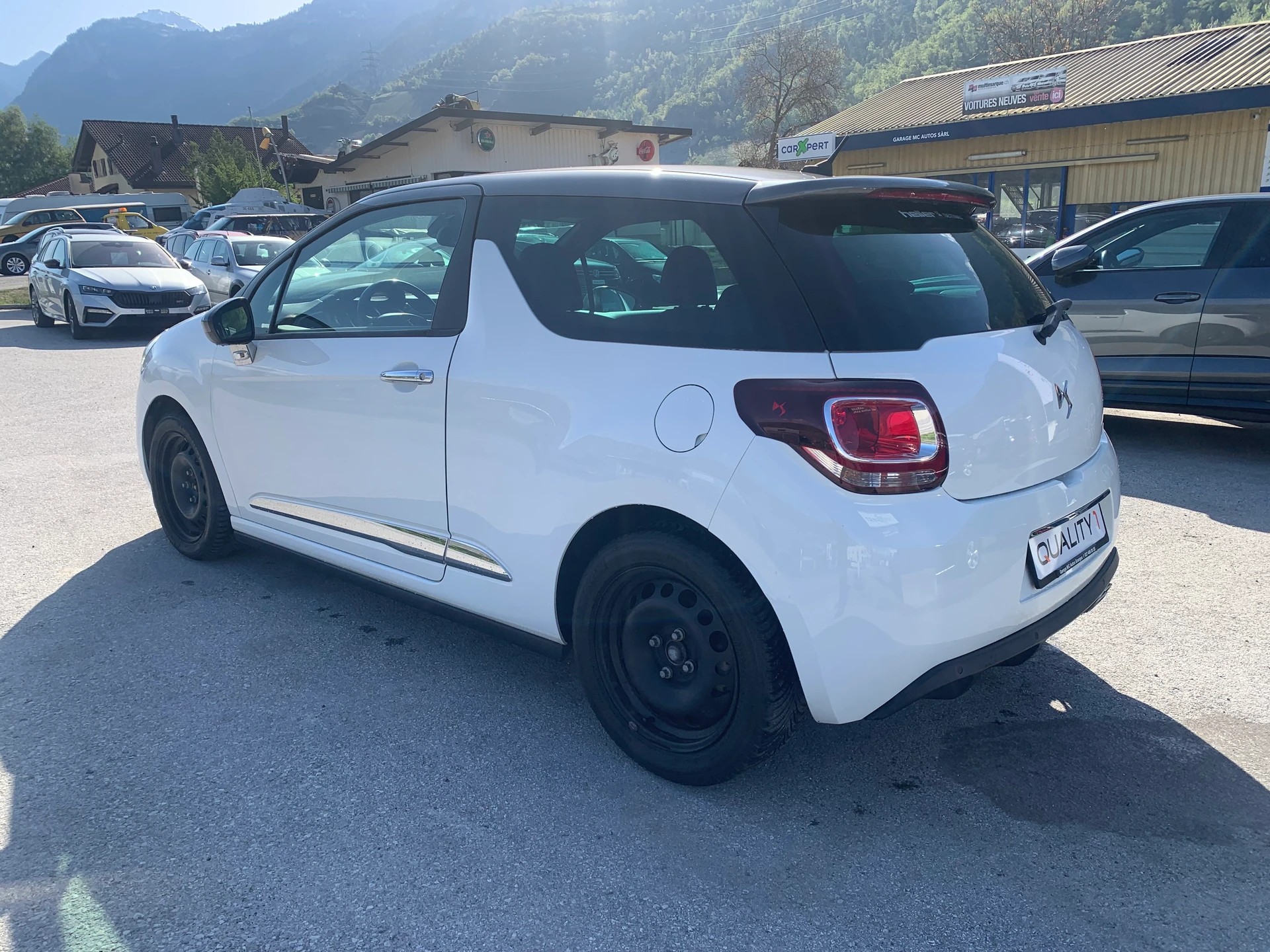 DS AUTOMOBILES DS 3 1.6 BlueHDi Sport Chic Plus-image-8
