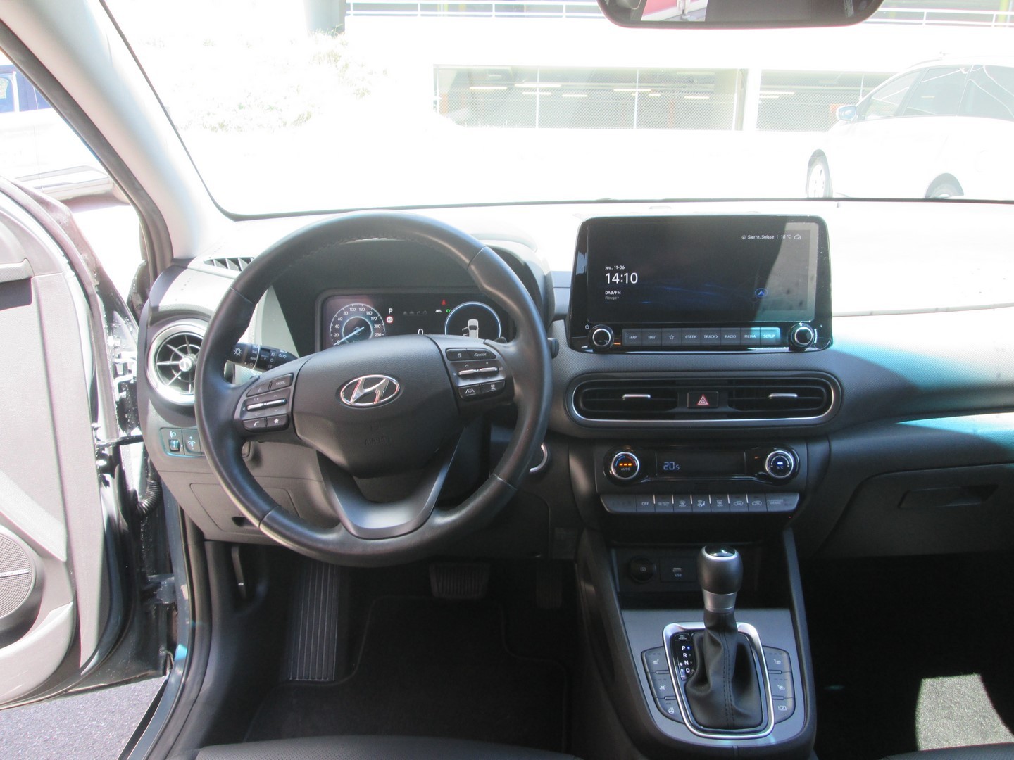 HYUNDAI Kona 1.6 GDi HEV Vertex DCT-image-7