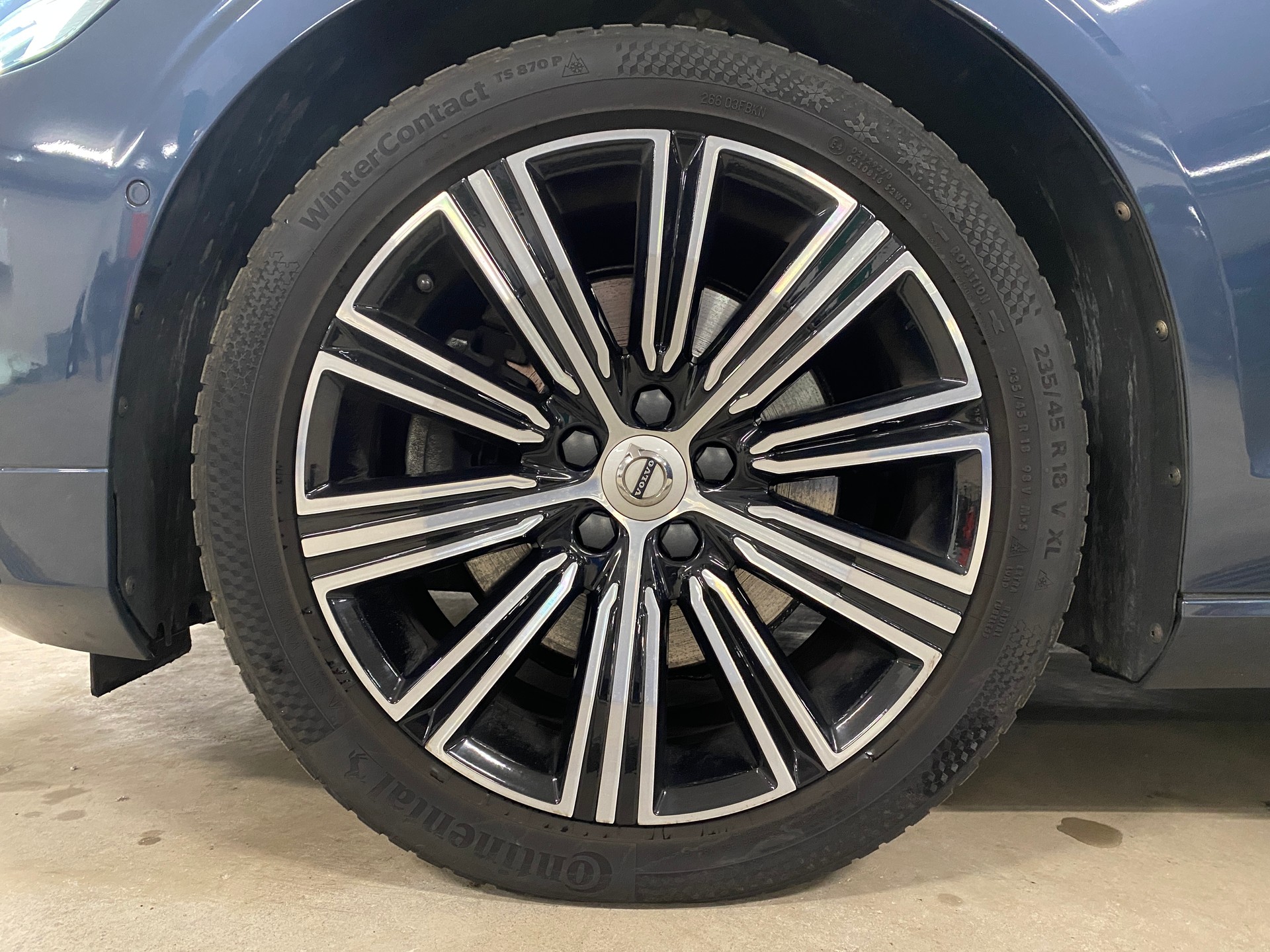 VOLVO V60 2.0 B4 Inscription-image-14