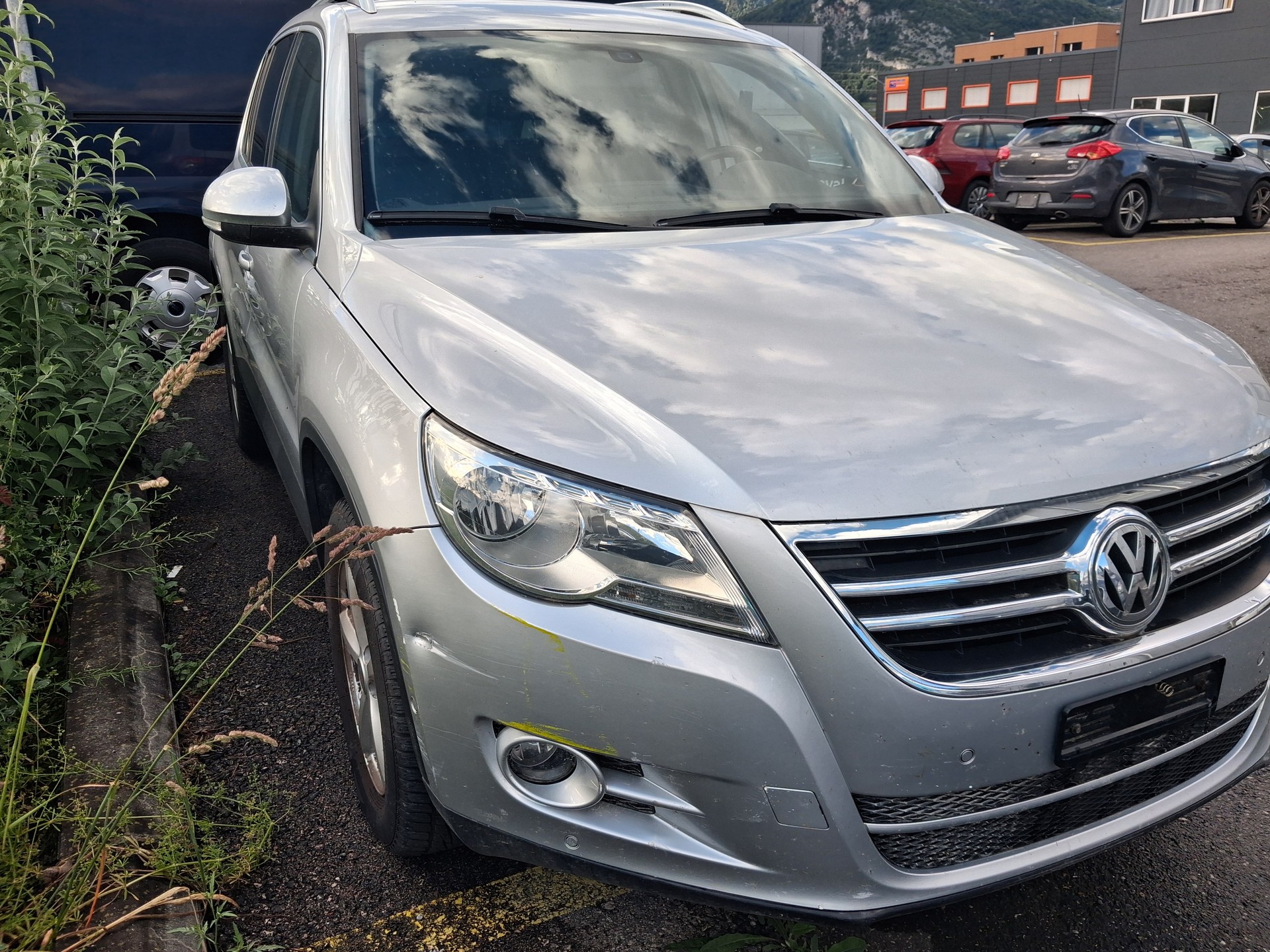 VW Tiguan 2.0 TSI Sport&Style Tiptronic-image-1
