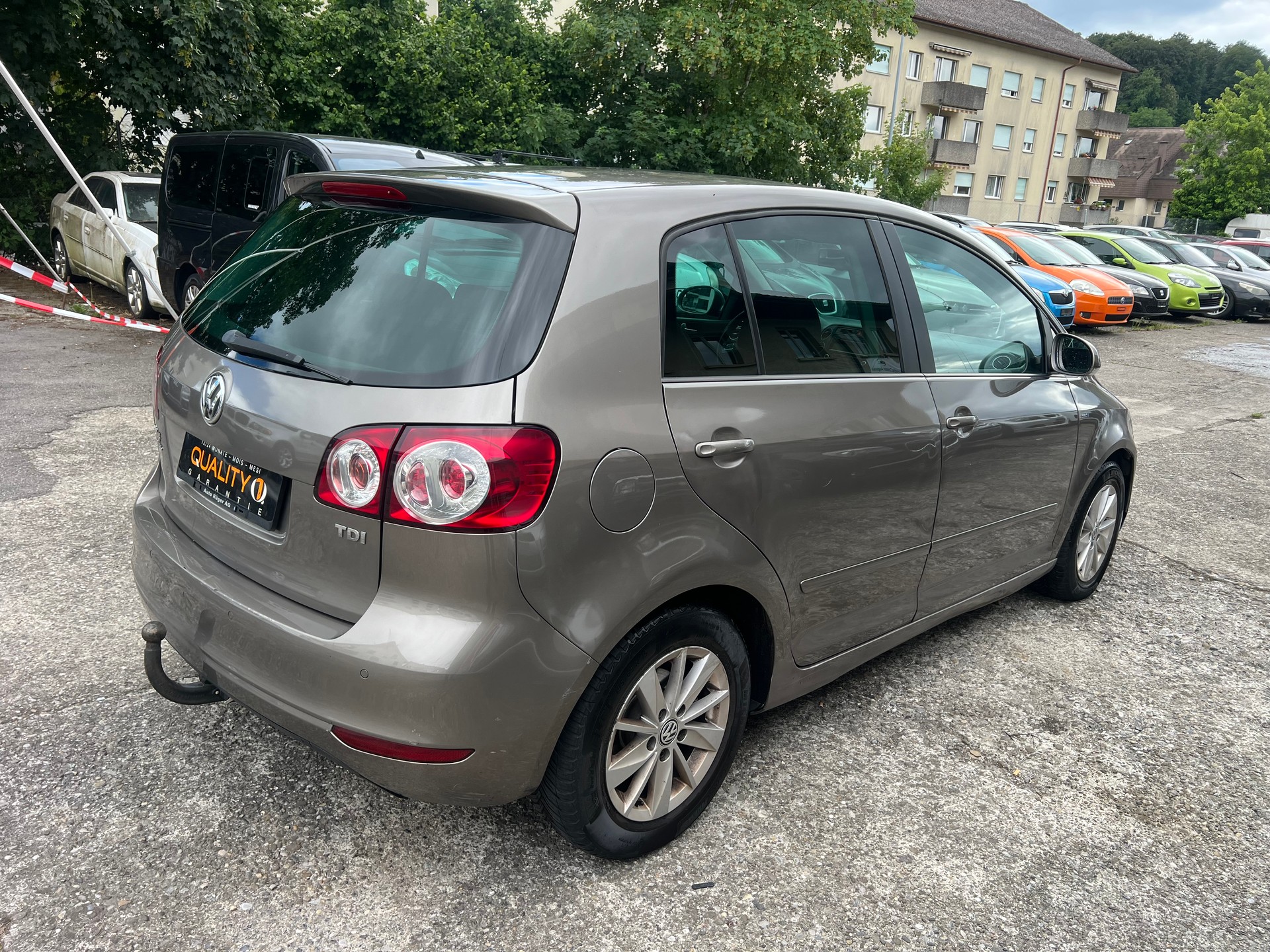 VW Golf Plus 2.0 TDI Trendline-image-4