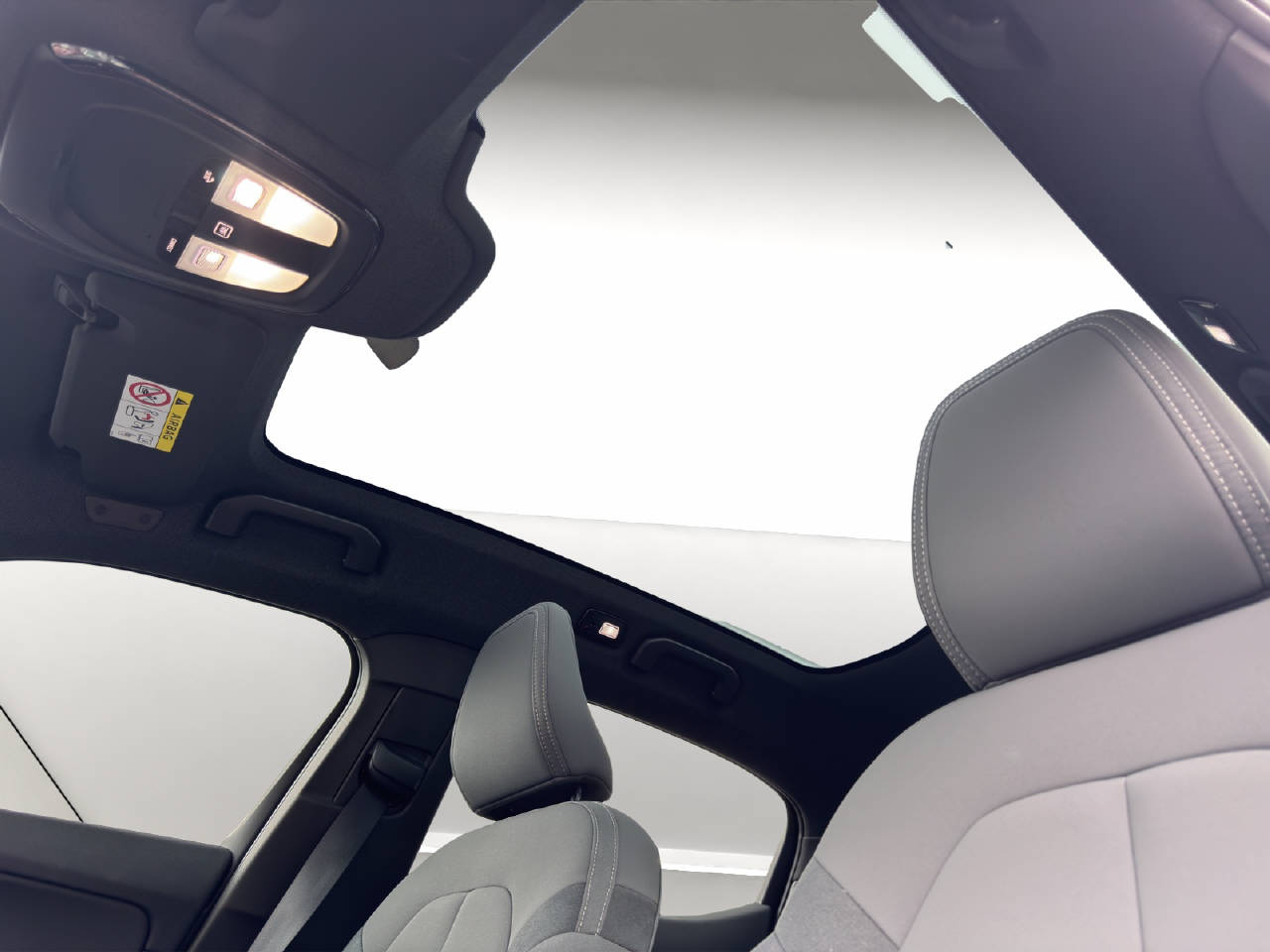 POLESTAR 2 Long Range Dual Motor-image-11