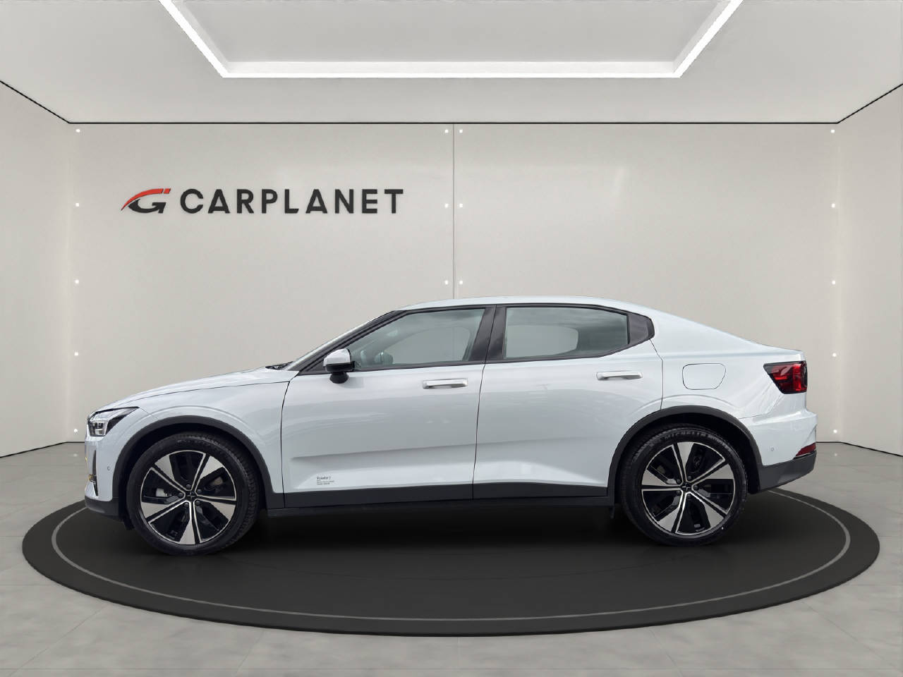 POLESTAR 2 Long Range Dual Motor-image-2