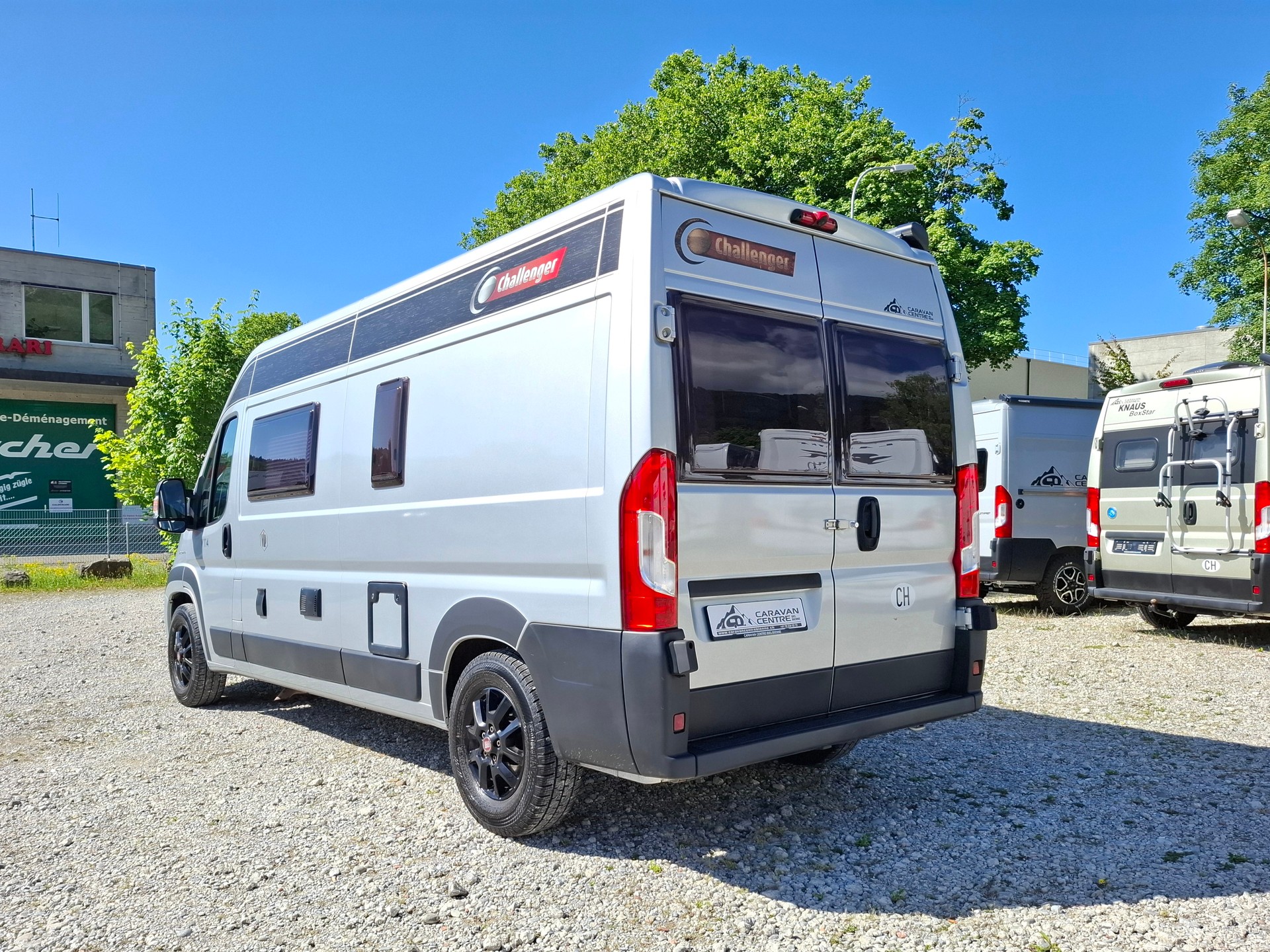 CHALLENGER V114 VIP - Solar, Lithium, Wechselrichter, Dieselheizung-image-4