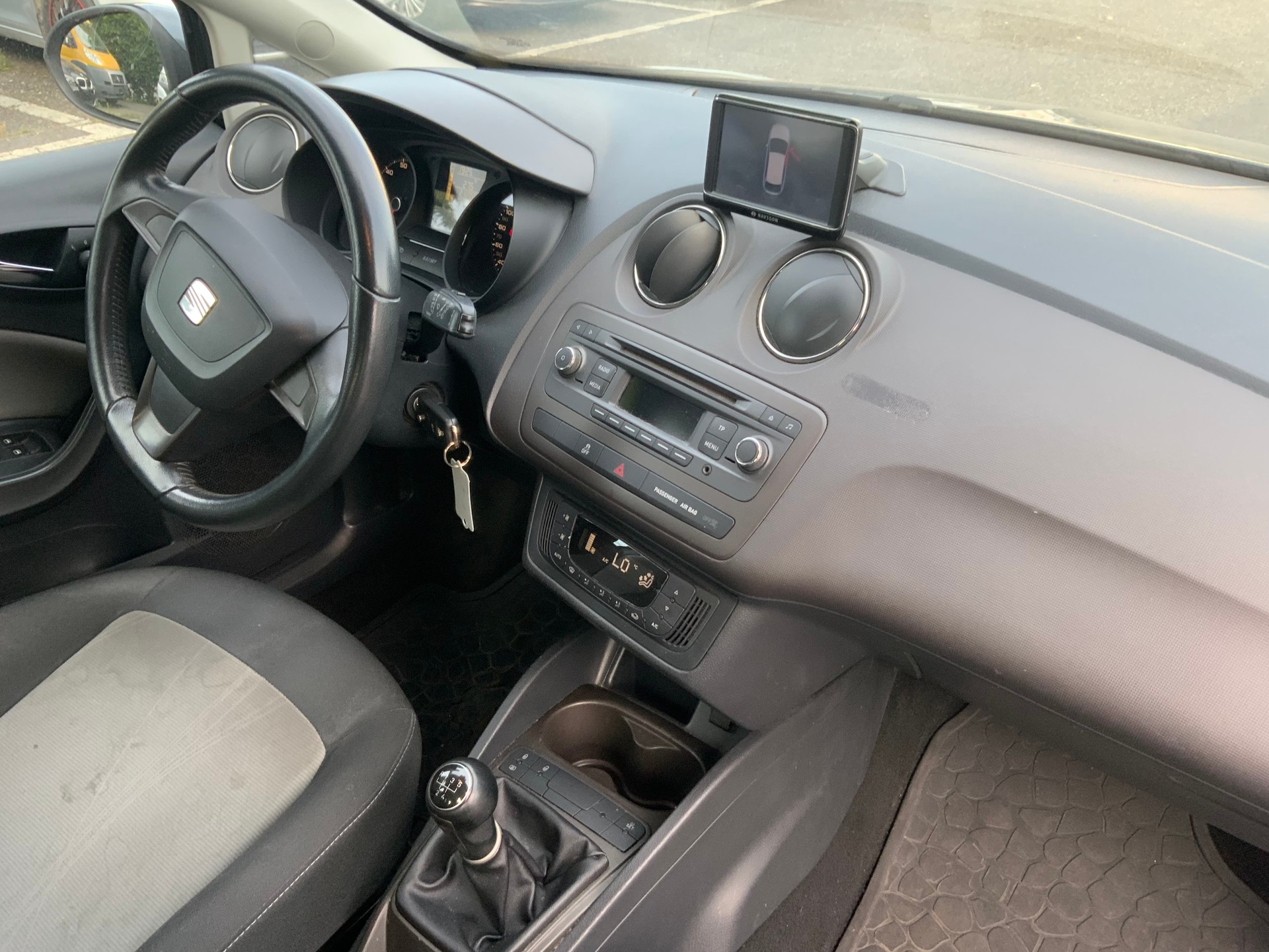 SEAT Ibiza 1.2 TSI Style-image-10