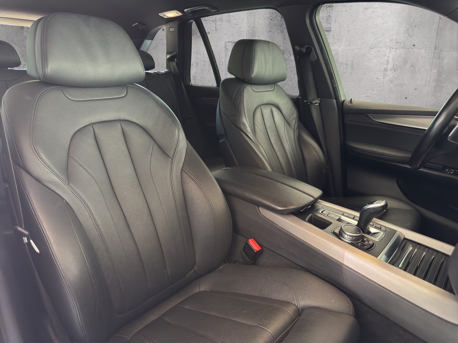 BMW X5 xDrive 40d Steptronic-image-13