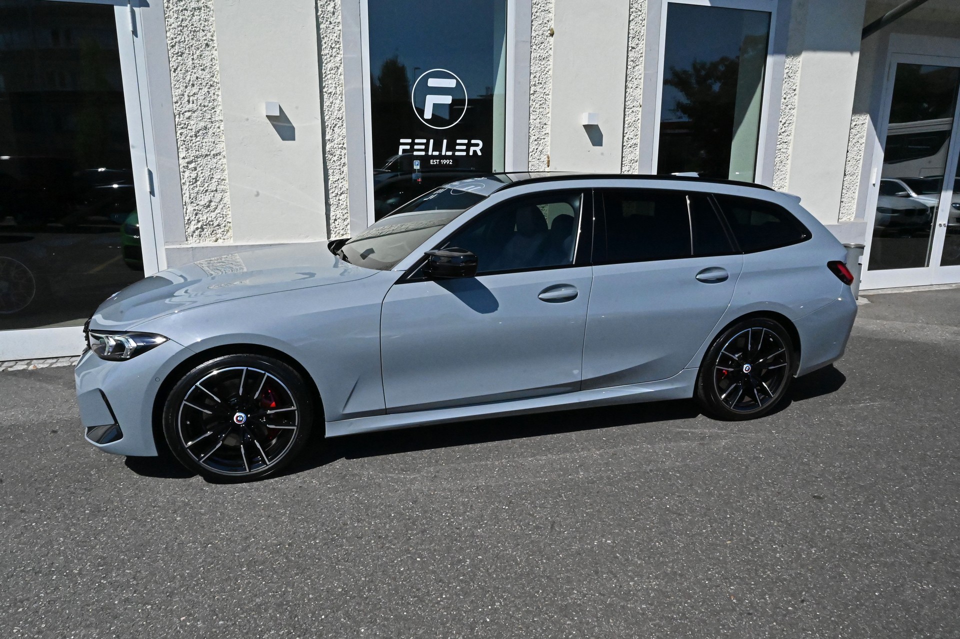 BMW M340i xDrive 48V Touring Steptronic M Sport Pro **inkl. Winterkompletträder**-image-5