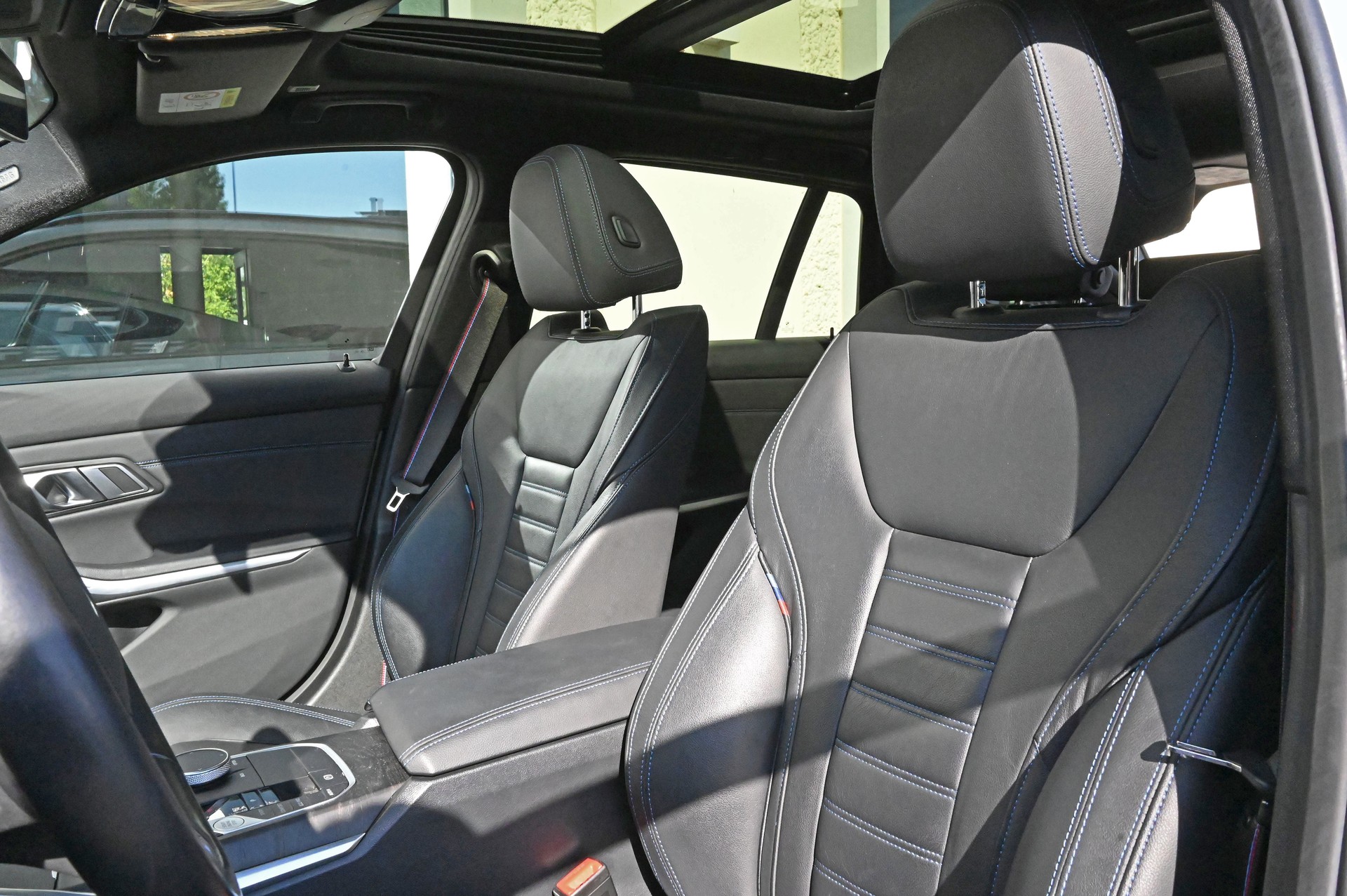 BMW M340i xDrive 48V Touring Steptronic M Sport Pro-image-8