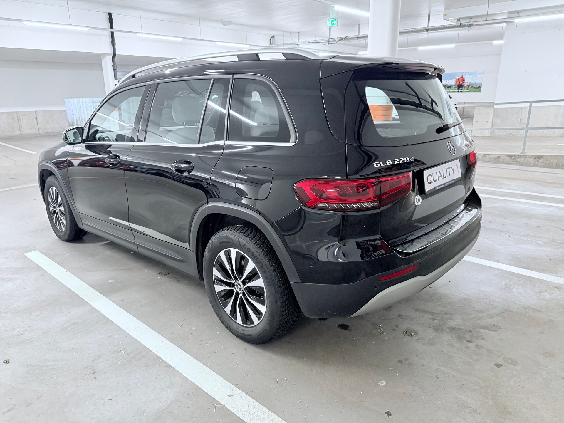 MERCEDES-BENZ GLB 220 d 4Matic Style 8G-Tronic-image-6