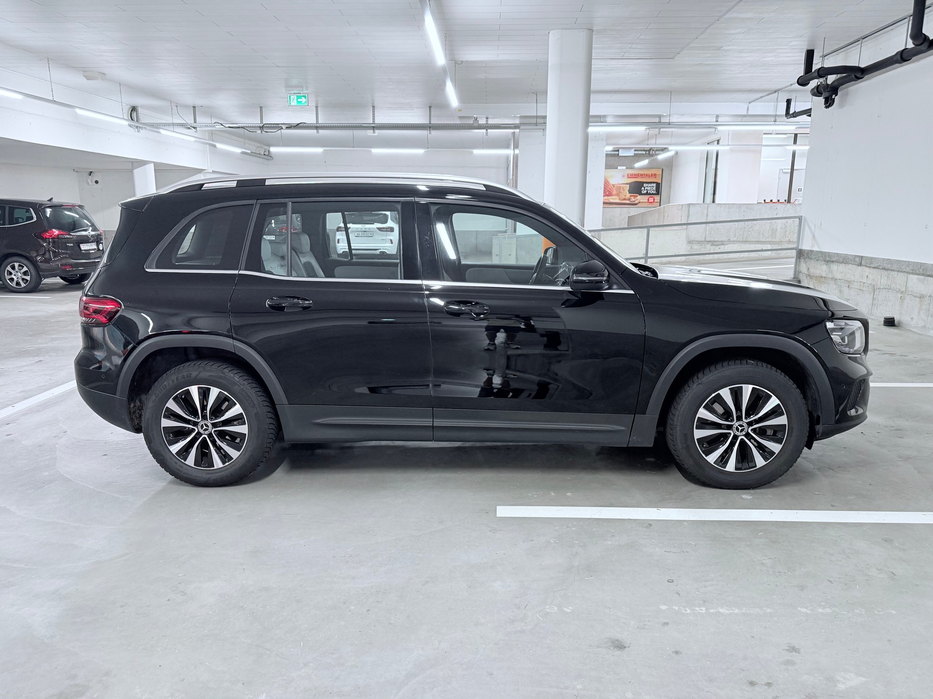 MERCEDES-BENZ GLB 220 d 4Matic Style 8G-Tronic-image-4