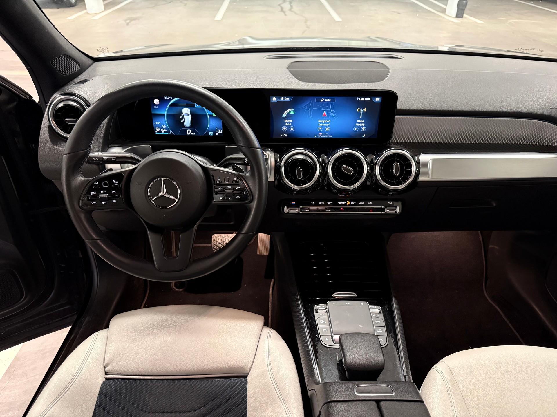MERCEDES-BENZ GLB 220 d 4Matic Style 8G-Tronic-image-9