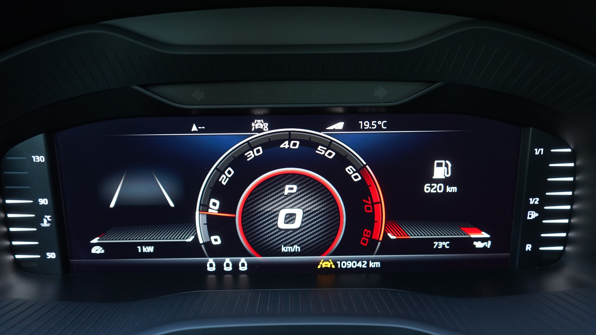 SKODA Karoq 2.0 TSI SportLine 4x4 DSG-image-13
