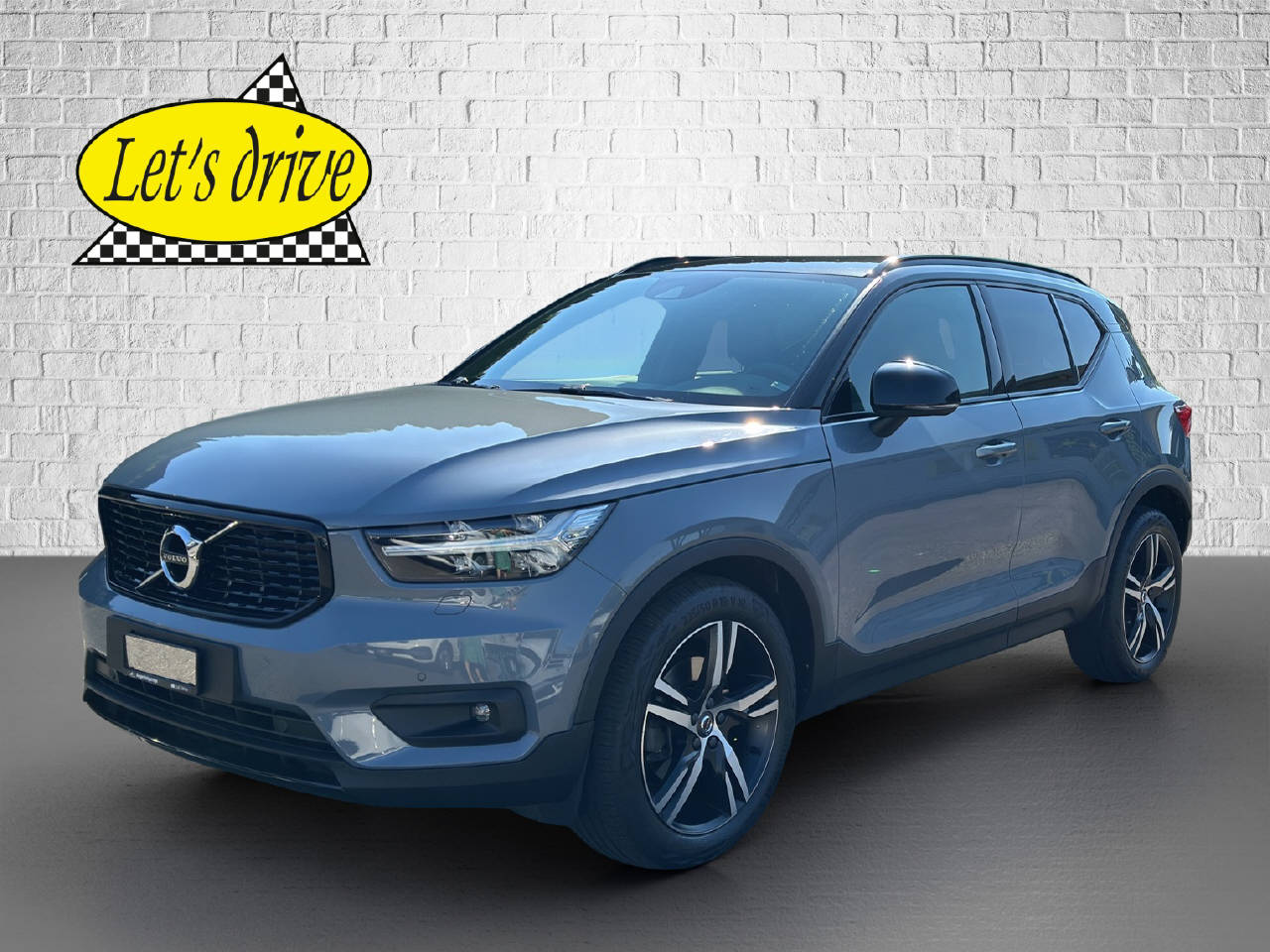 VOLVO XC40 2.0 B4 MH R-Design AWD-image-0