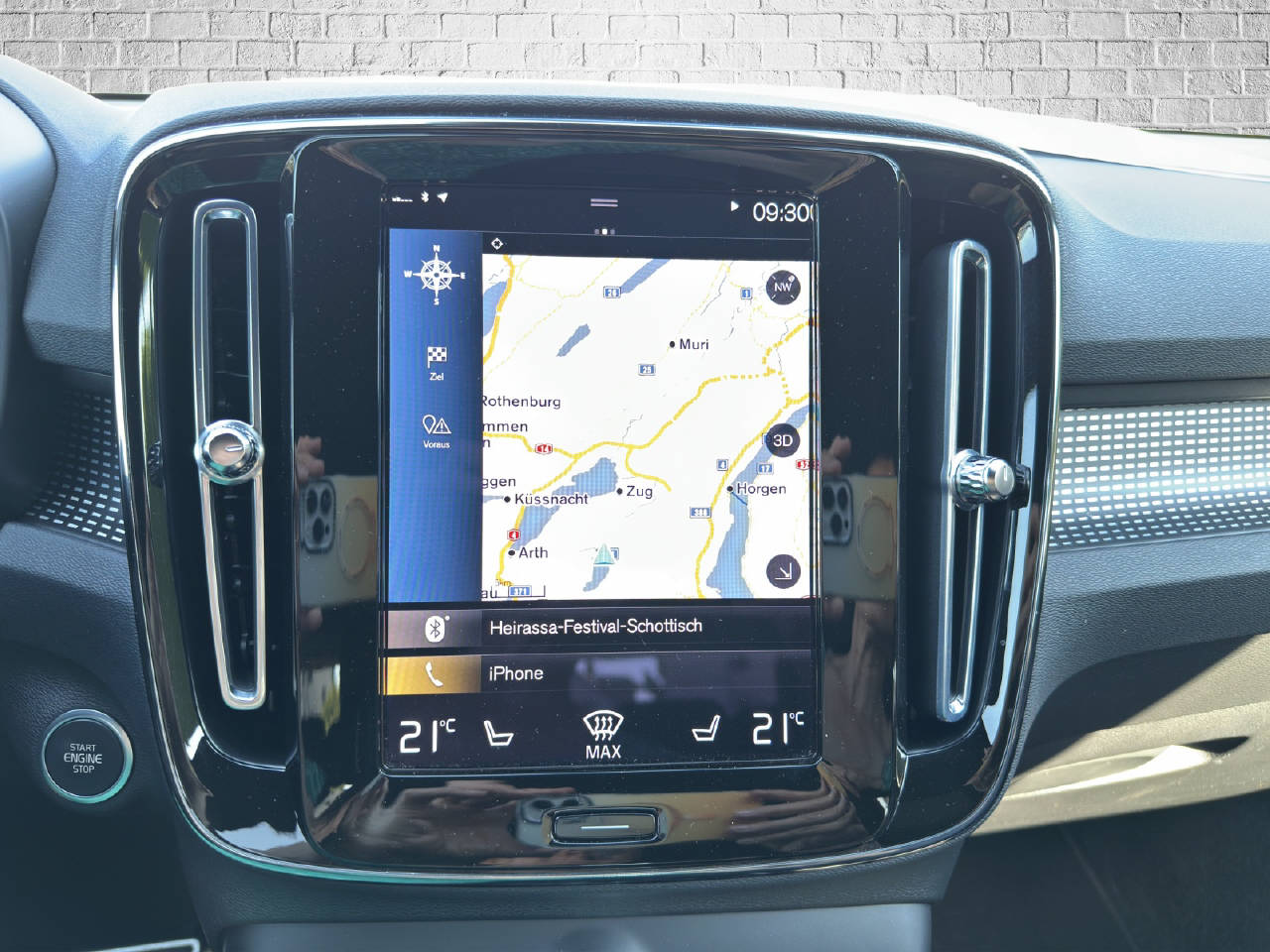 VOLVO XC40 2.0 B4 MH R-Design AWD-image-11