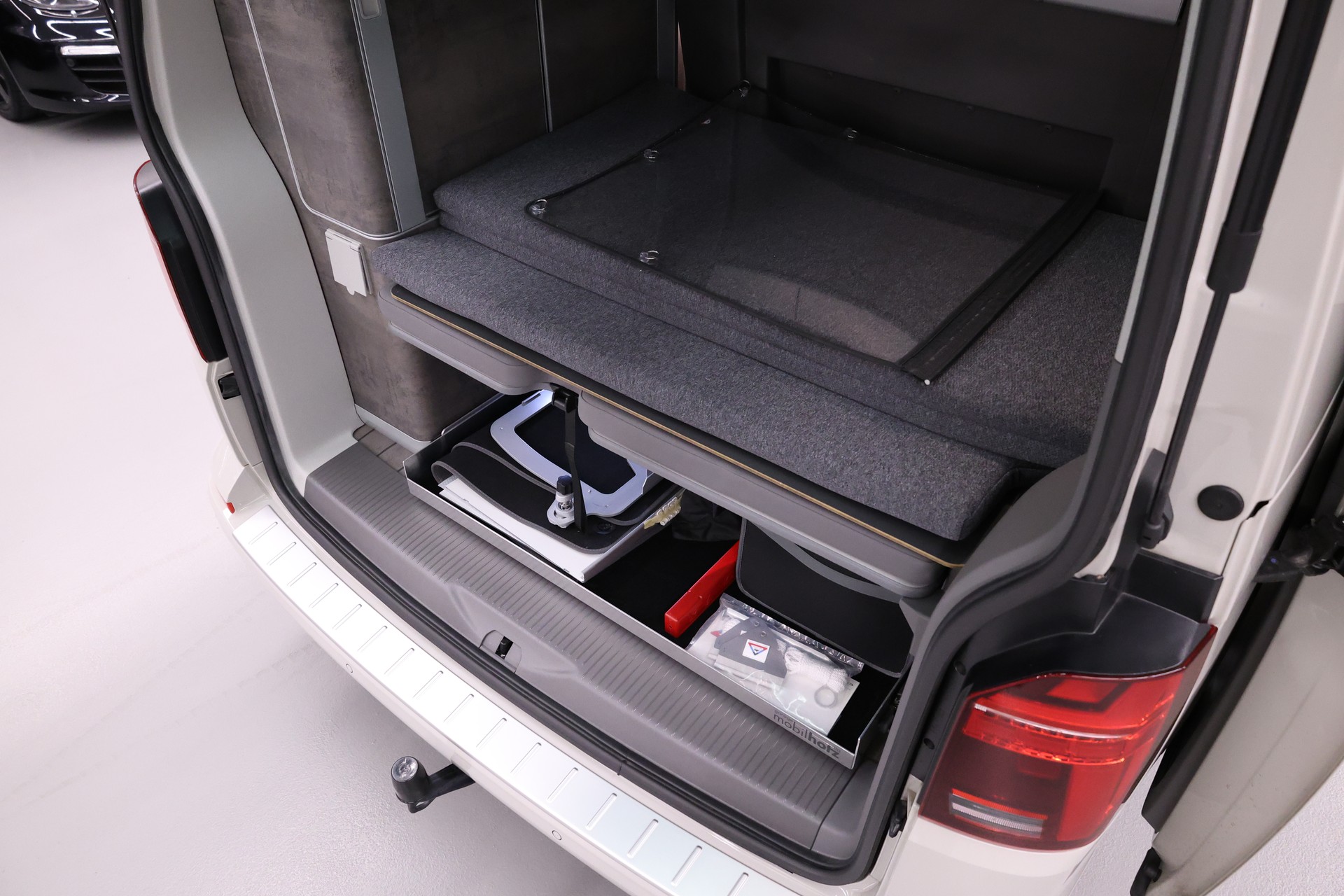 VW T6.1 California 3000 2.0 TDI 204 Ocean DSG 4m-image-25