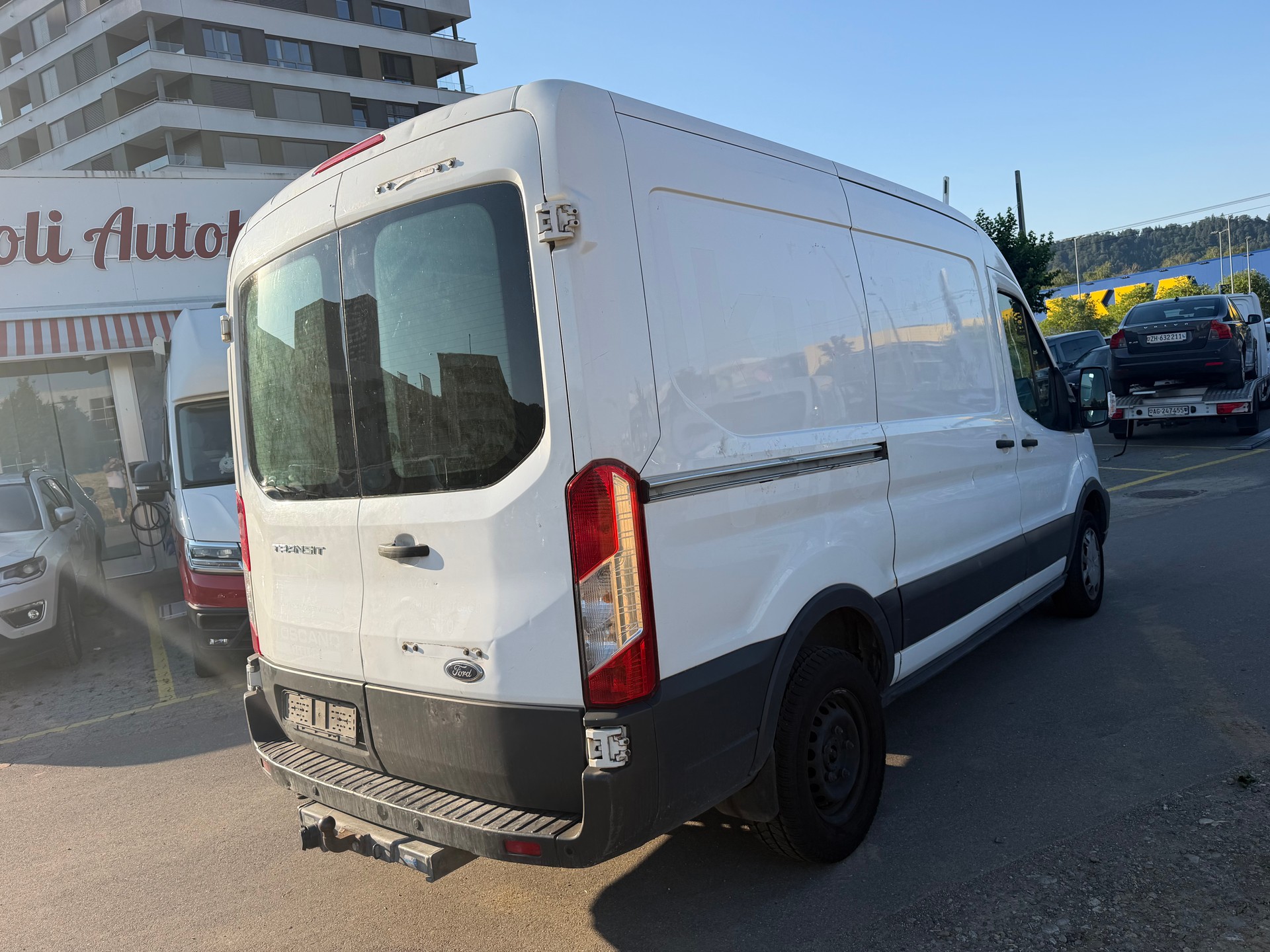 FORD Transit Van 350 L2 Trend 2.0 TDCi 170 FWD-image-3