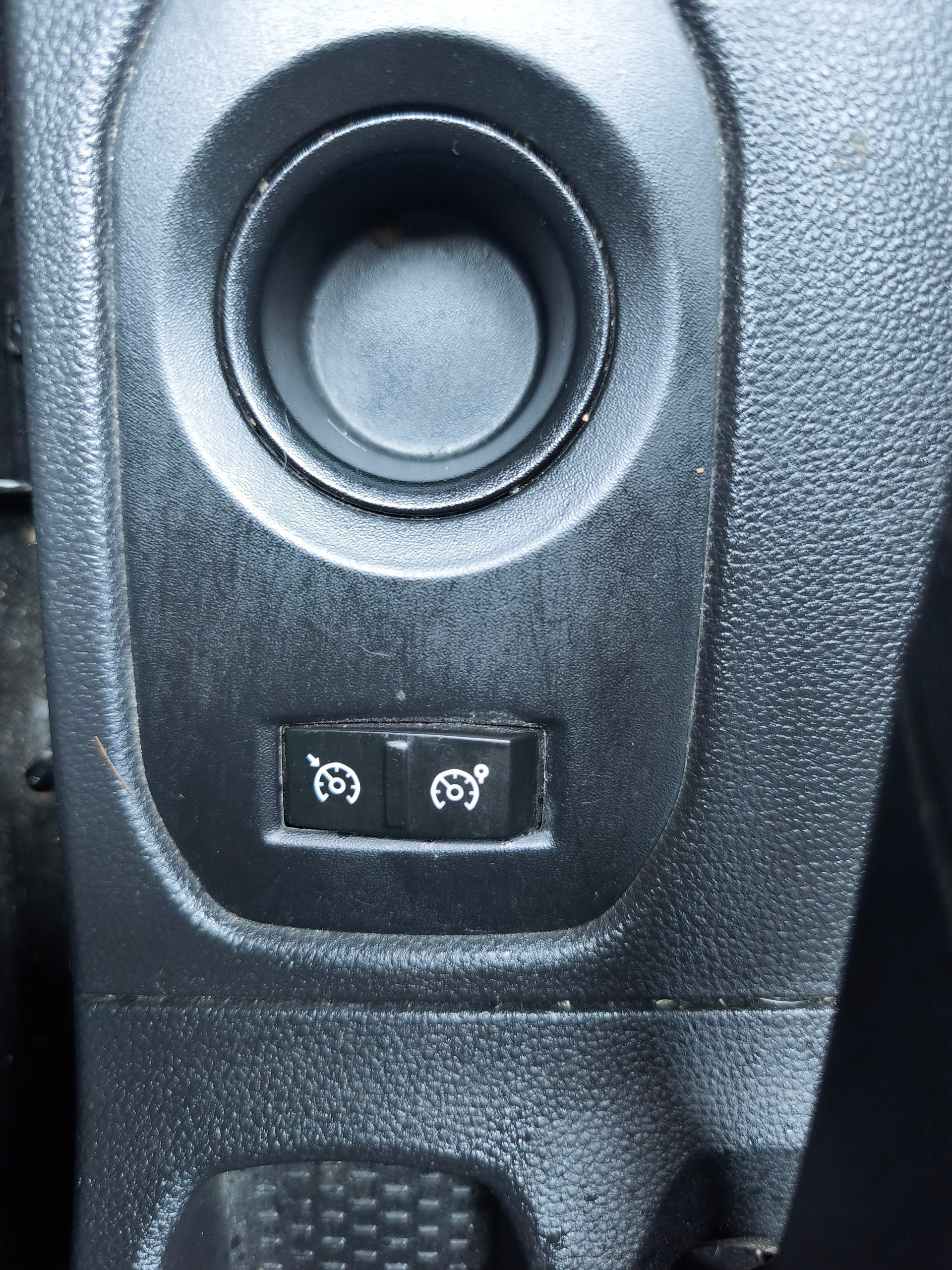 DACIA Duster dCi 110 Prestige 4x2 EDC-image-14